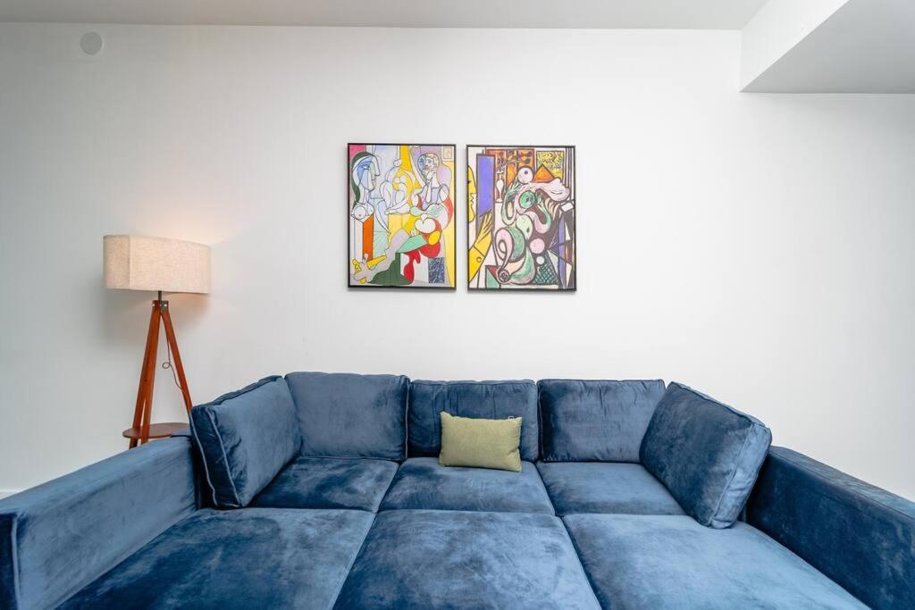 King Bed Brand New Oasis Minutes To Brickell *