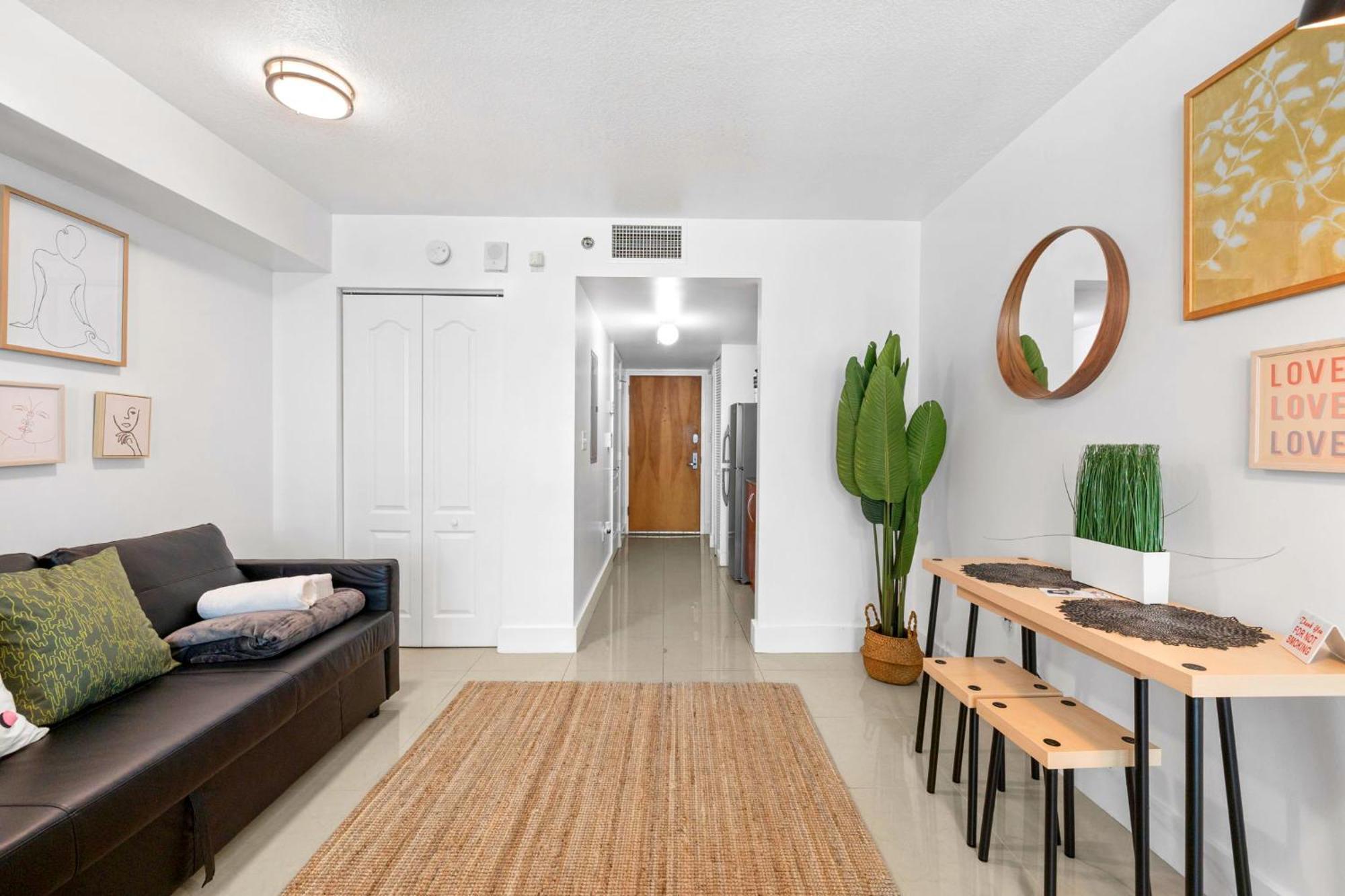 Apartment Beautiful W Breathtaking Views! Miami