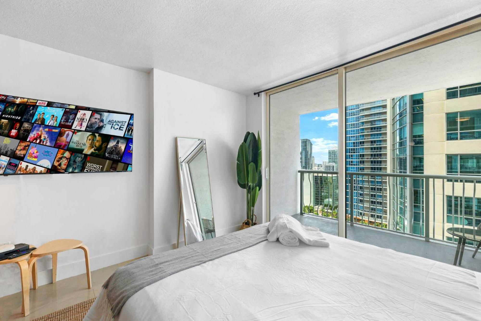 Apartment Beautiful W Breathtaking Views!