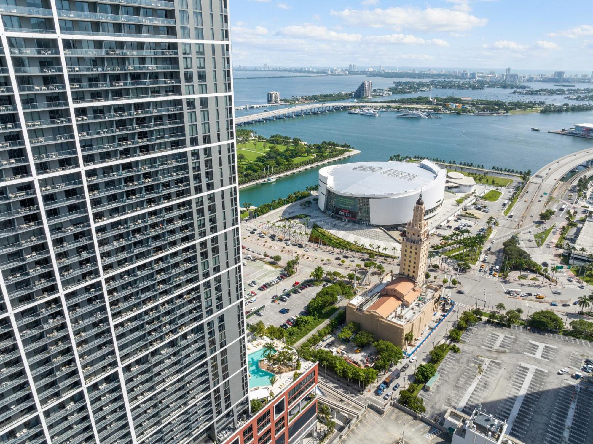 Apartment New 1bd Deluxe In Downtown - Location 16th Floor *
