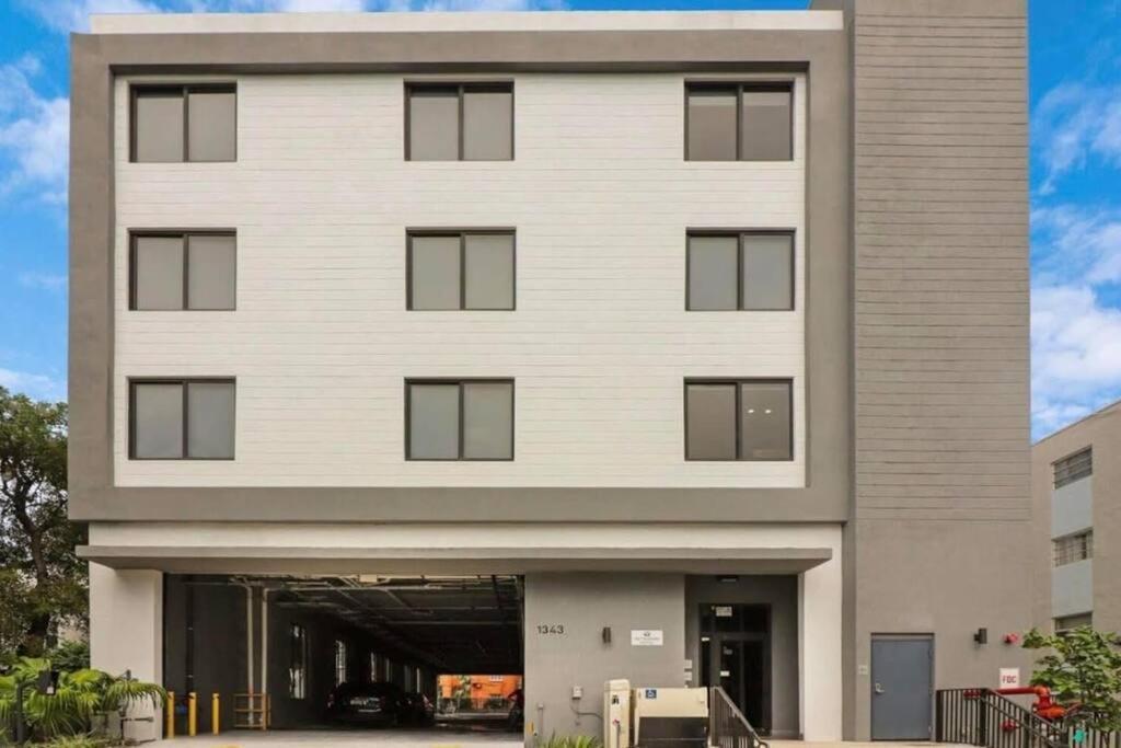 King Bed 2b 2ba Oasis Minutes To Brickell 6 Guests Apartamento *