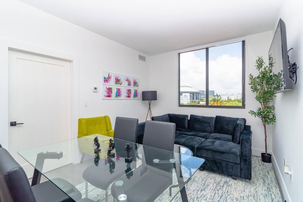 King Bed 2b 2ba Oasis Minutes To Brickell 6 Guests Miami
