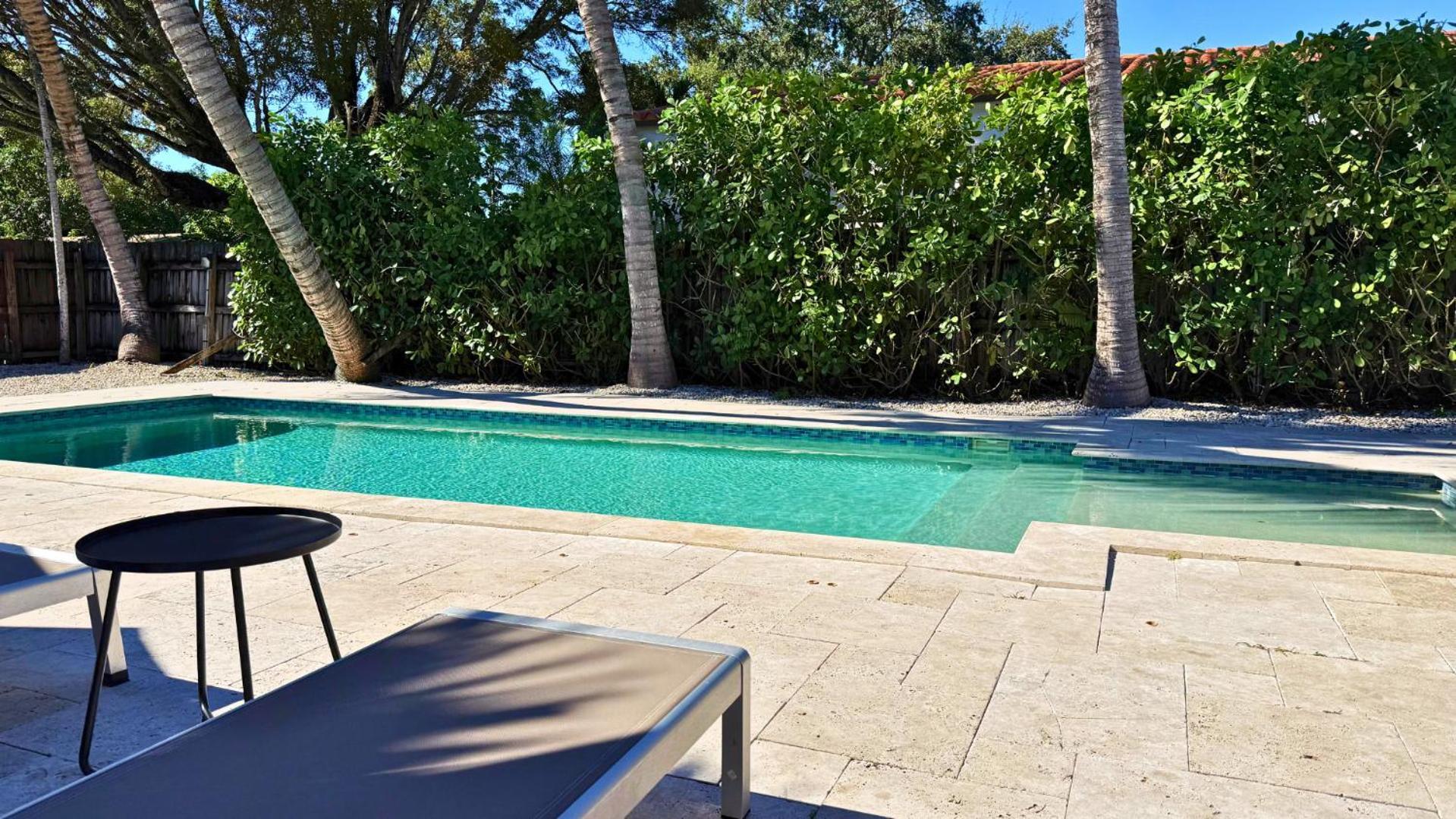 Holiday home Tropical Paradise 3br Oasis With Heated Pool And Summer Kitchen Miami