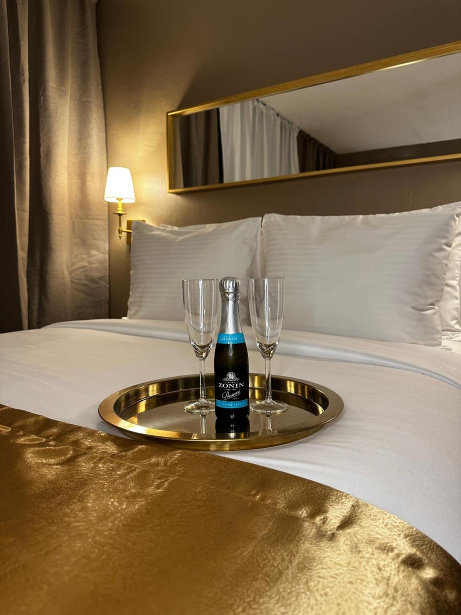 Hotel Superior Queen Room-non Smoking Miami