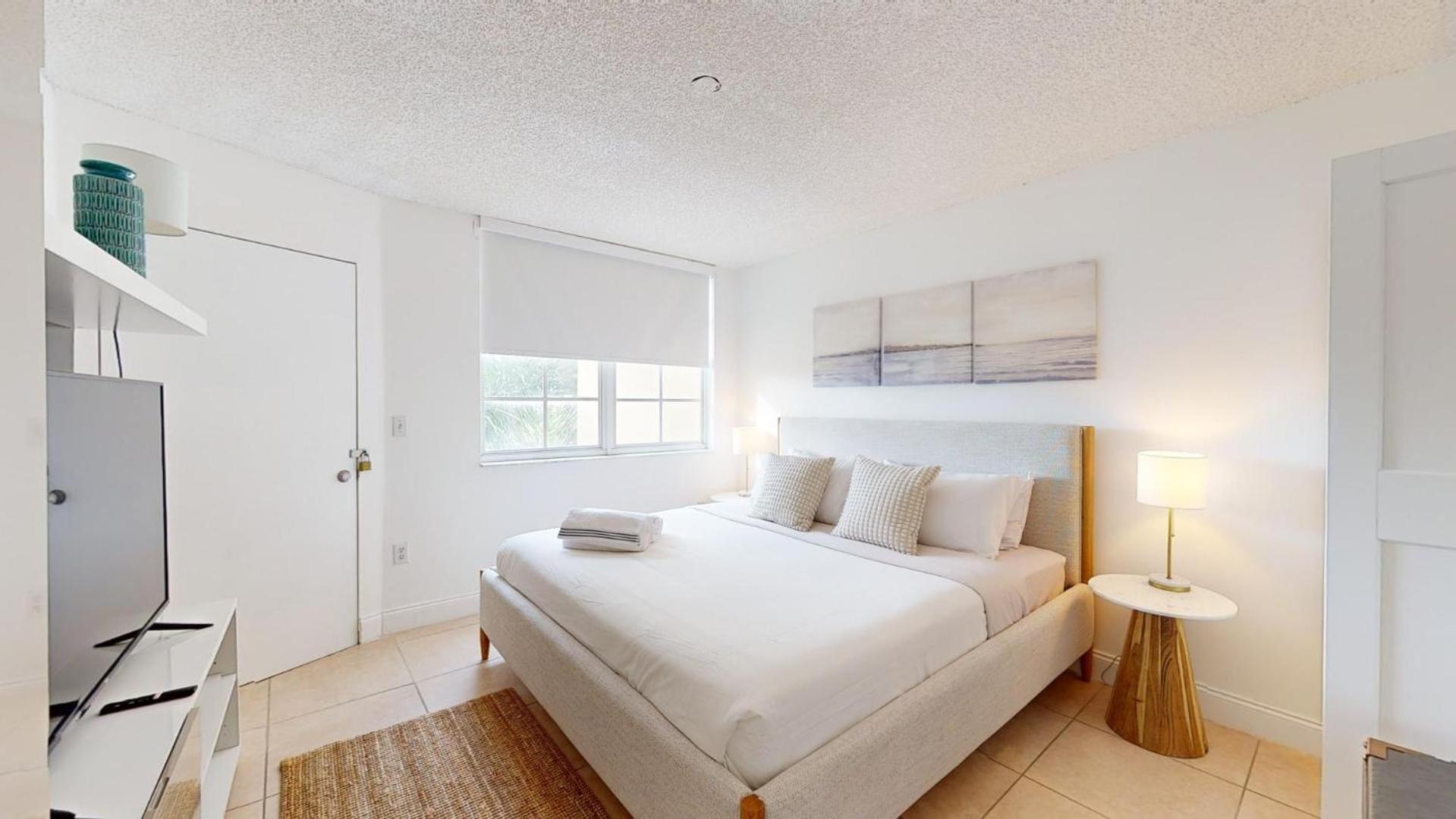 Apartment Lux At Yacht Club 10 Min From Miami