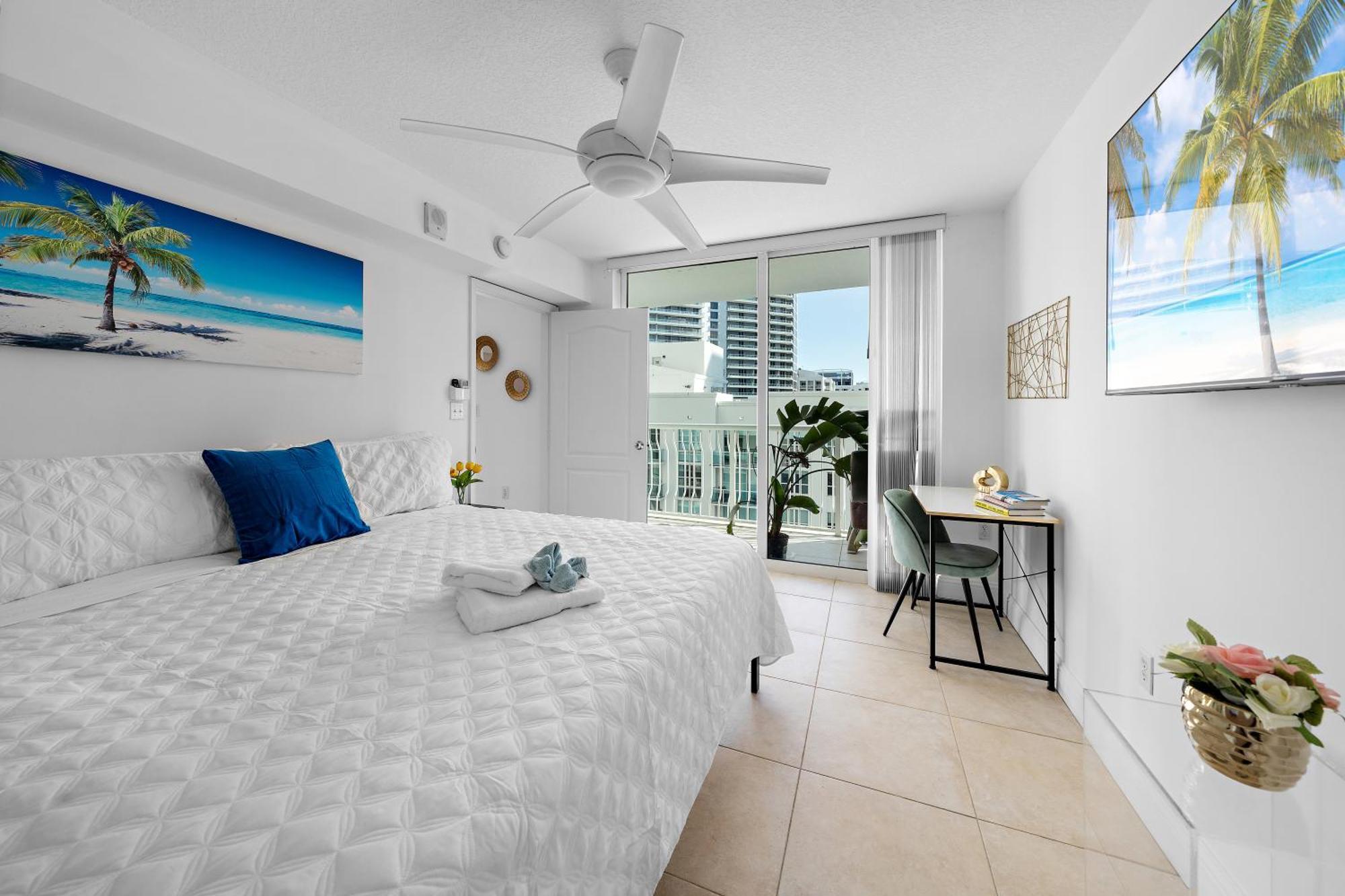 Apartamento Stylish 2br With Skyline Views, Free Parking, Sleeps 8 Miami