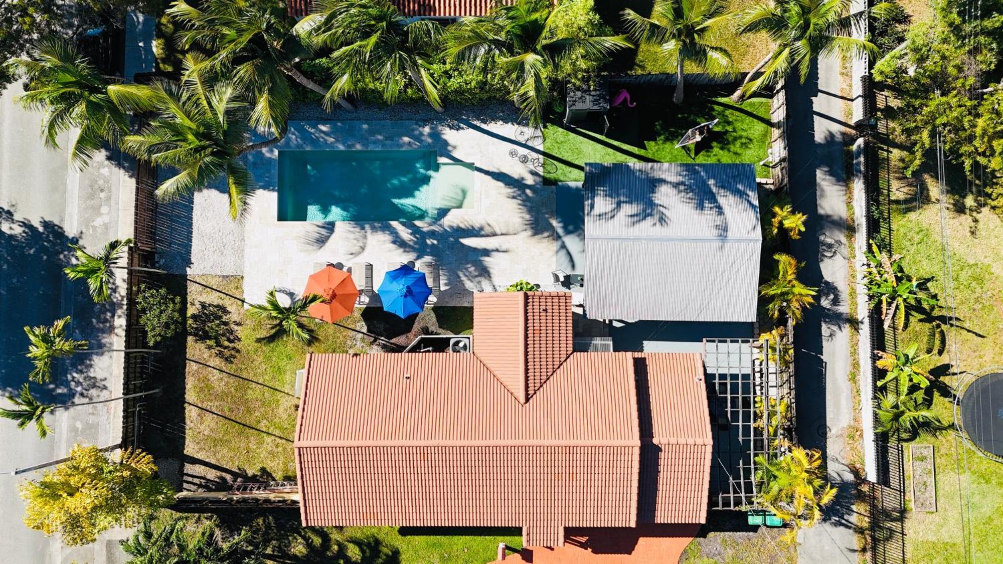 Holiday home Tropical Paradise 3br Oasis With Heated Pool And Summer Kitchen