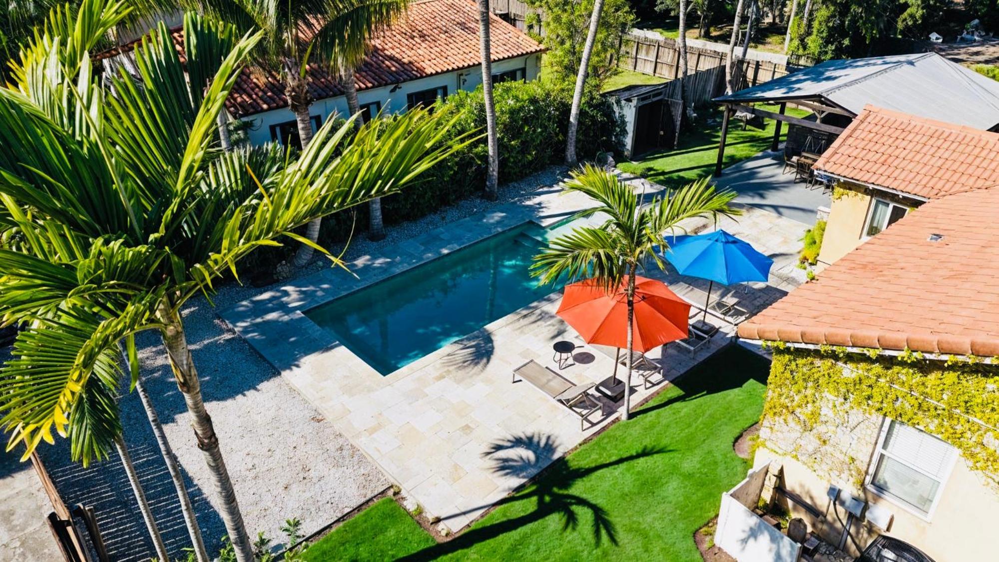 Tropical Paradise 3br Oasis With Heated Pool And Summer Kitchen *