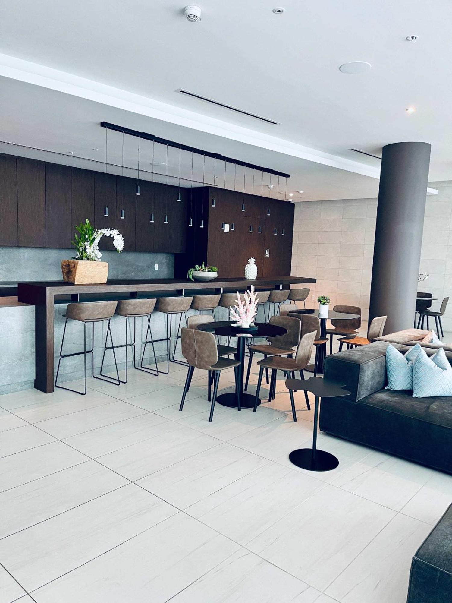 Holiday home Design District Amazing Views Bayview's At Quadro By Rent4us *