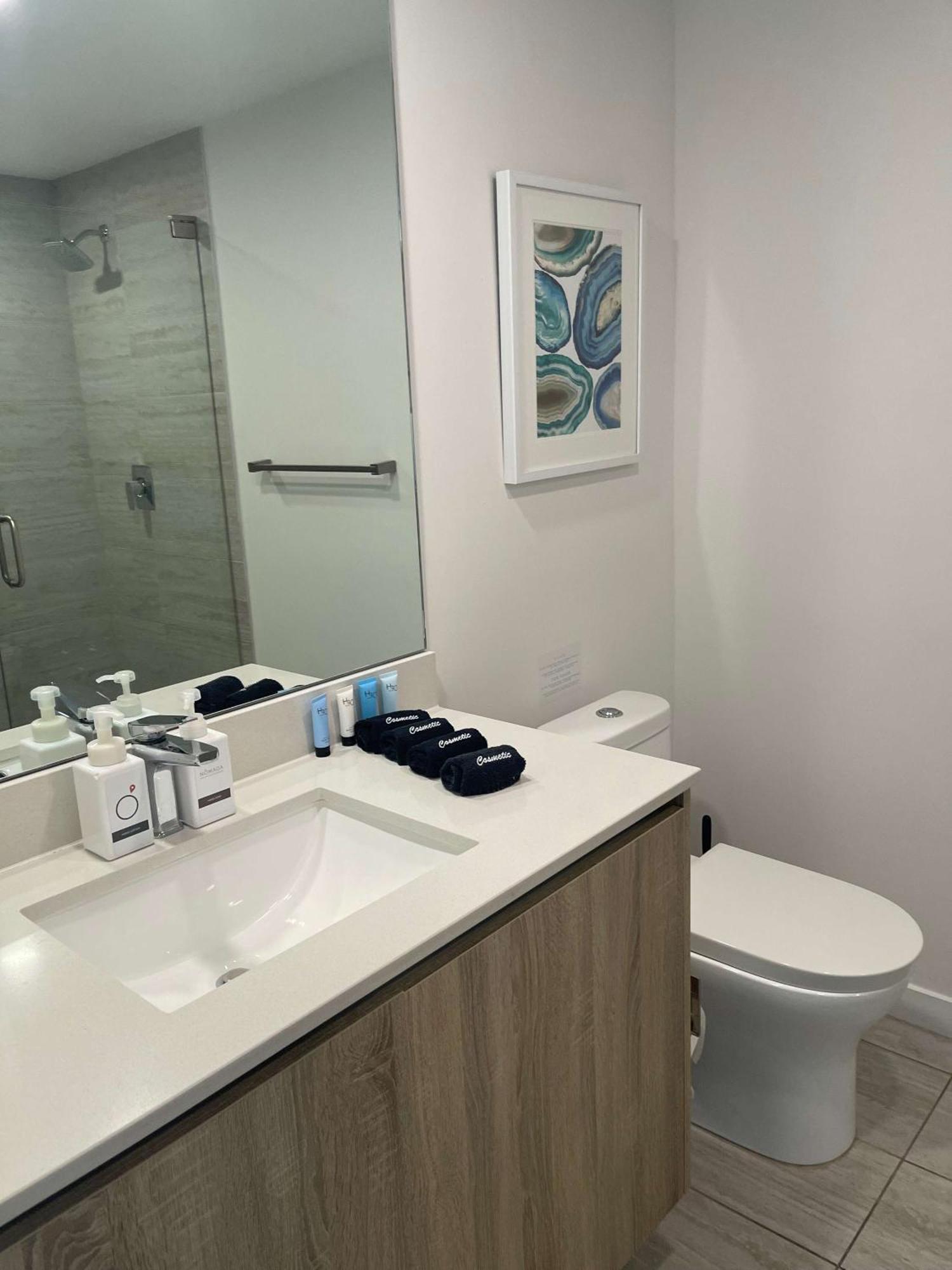 Holiday home Design District Amazing Views Bayview's At Quadro By Rent4us *