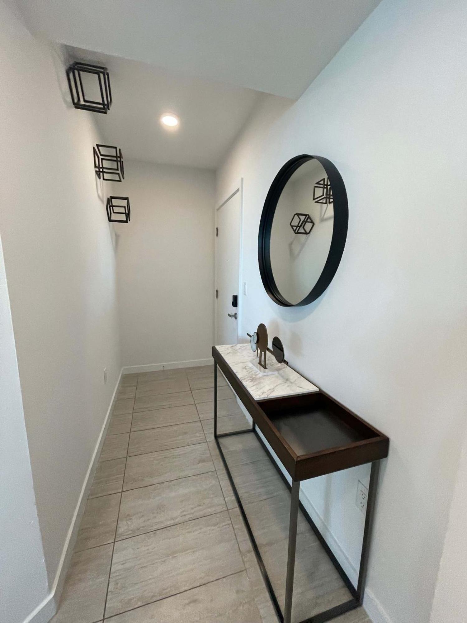 Design District Amazing Views Bayview's At Quadro By Rent4us