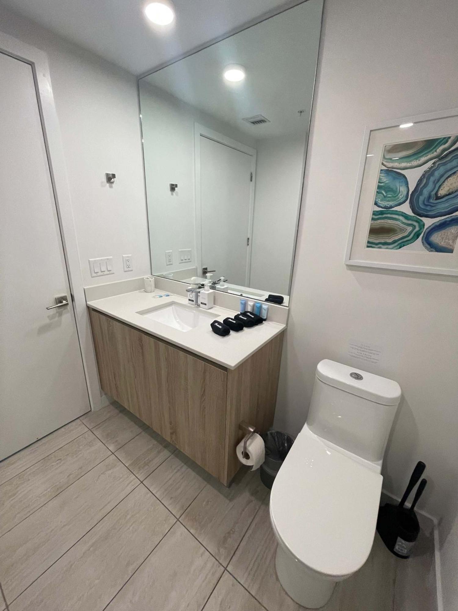Holiday home Design District Amazing Views Bayview's At Quadro By Rent4us *