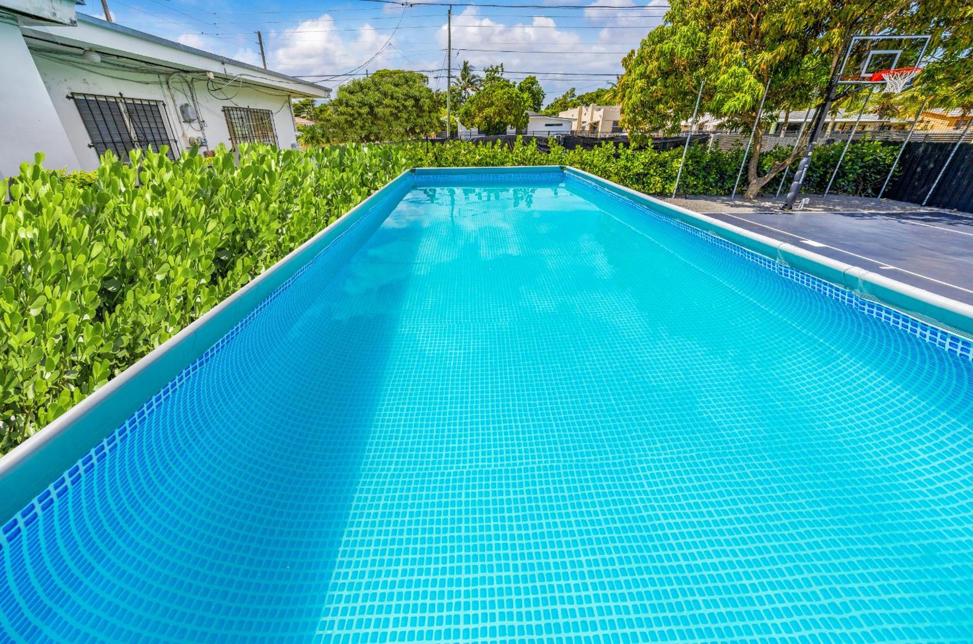 Design Dist Pool,hottub,billard Y Nespresso Villa