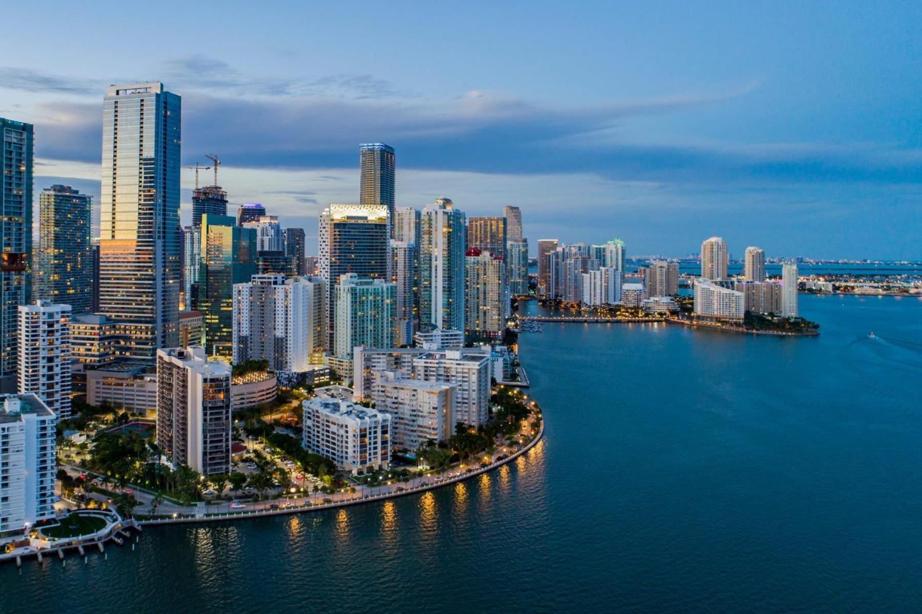 Urban Gateway Location In Brickell Prkg Apartamento