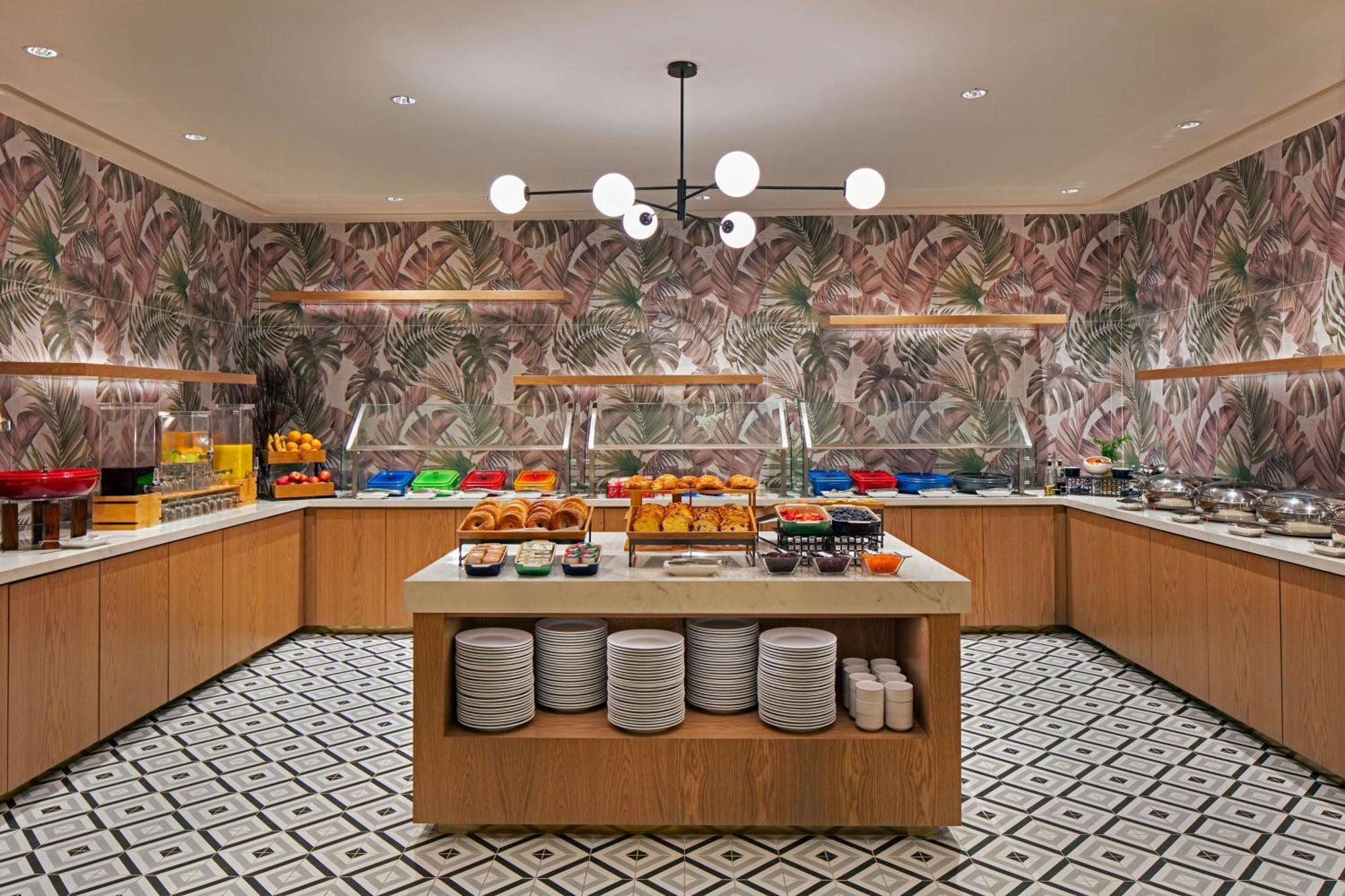 Hotel Sonesta Airport
