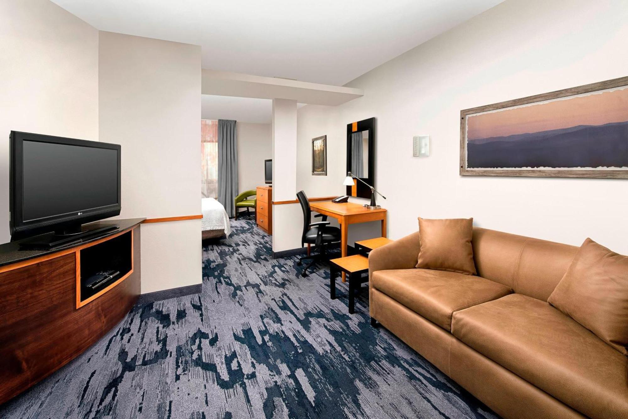 Hotel Fairfield & By Marriott Airport South Miami