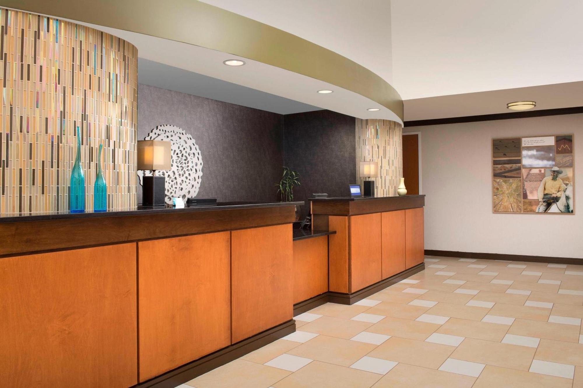 Fairfield & By Marriott Airport South 3*