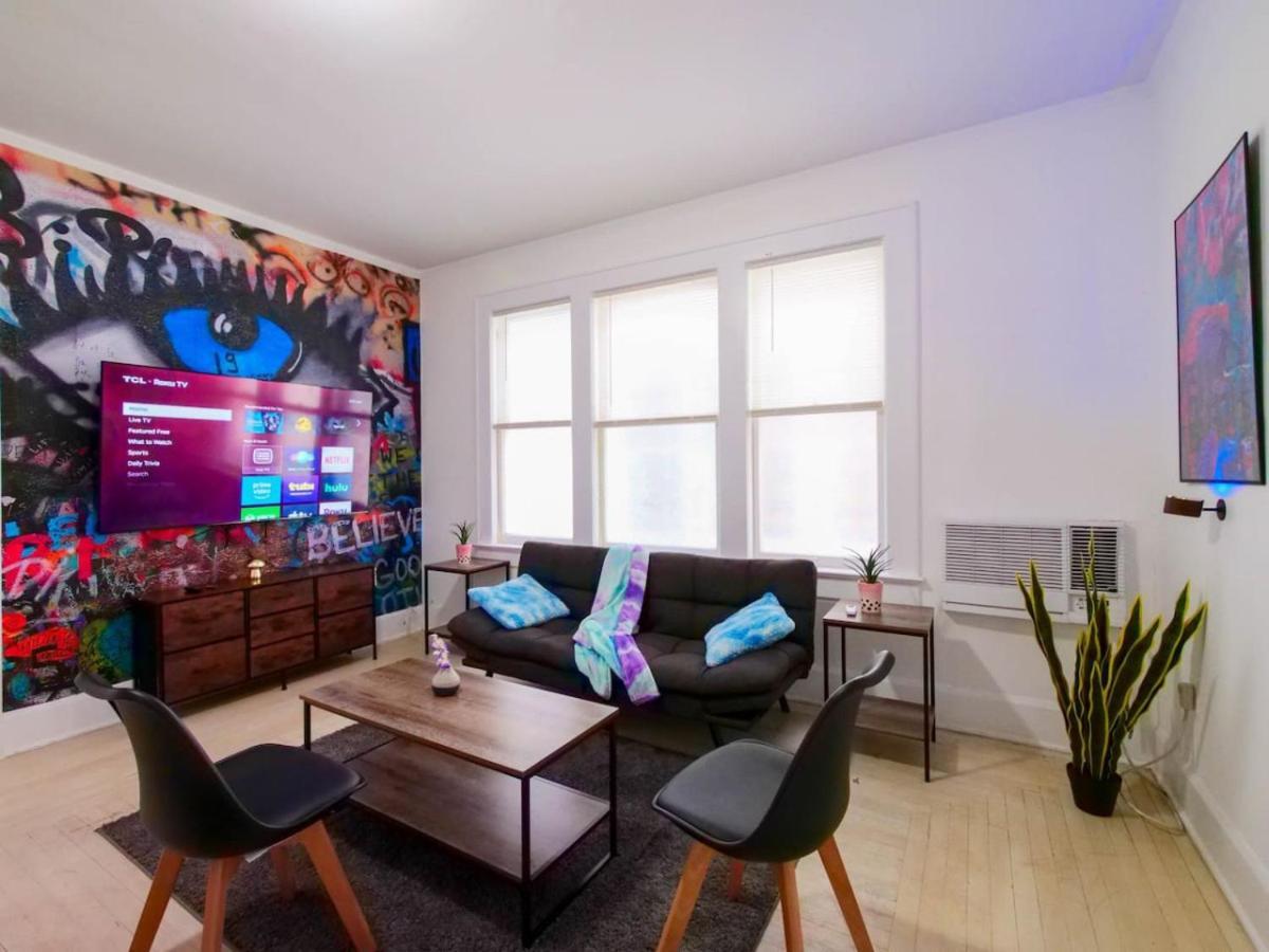 Stylish Retreat-edgewater Apartment Miami