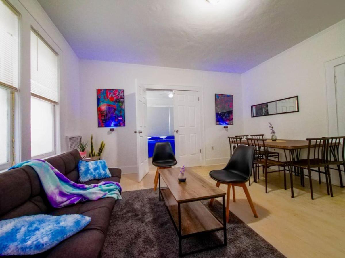Stylish Retreat-edgewater Apartment Miami