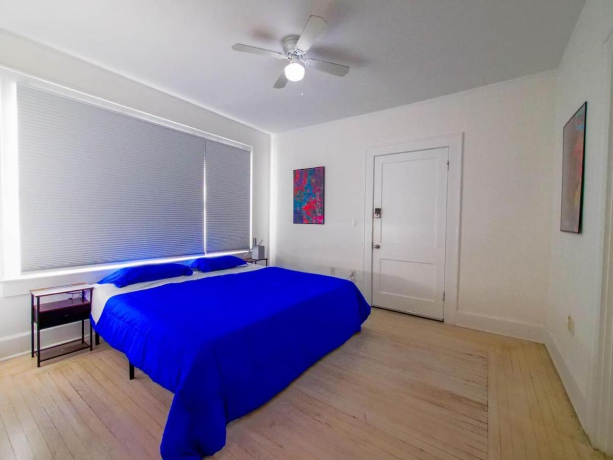 Stylish Retreat-edgewater Apartment *