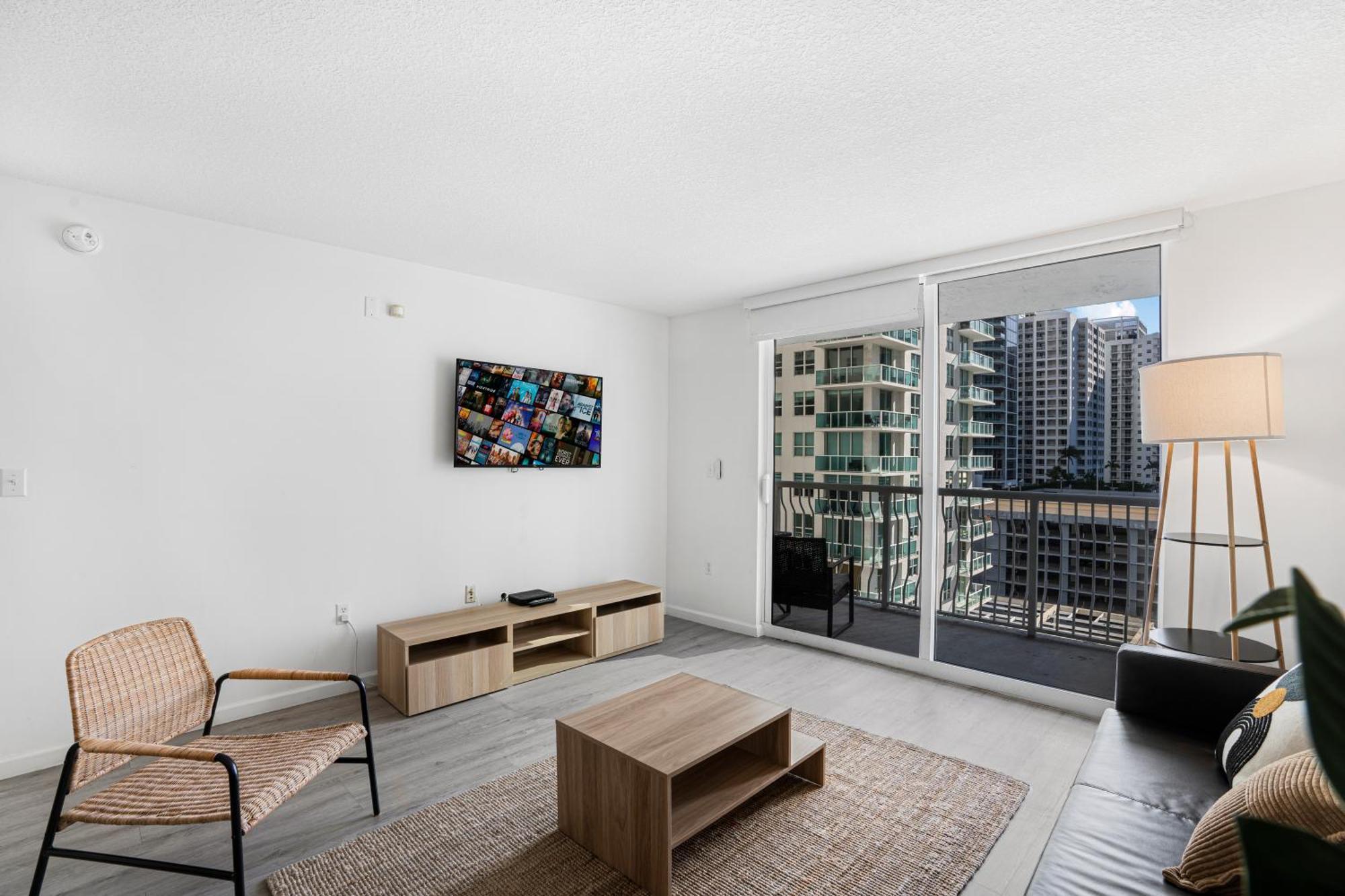 Stylish Brickell With Stunning Views & Premier Amenities Apartment