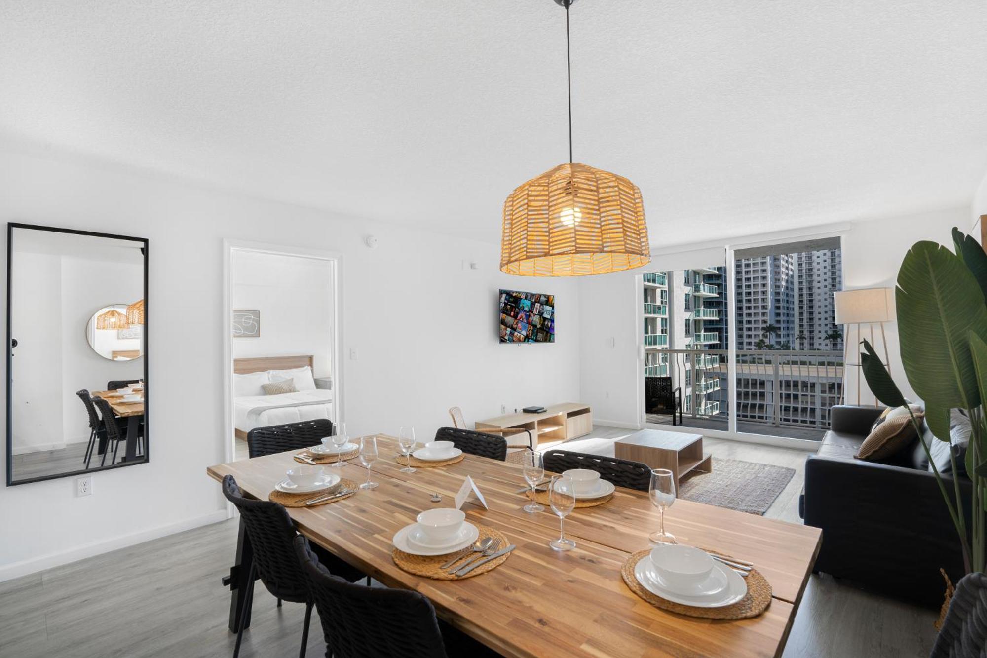 Stylish Brickell With Stunning Views & Premier Amenities Miami