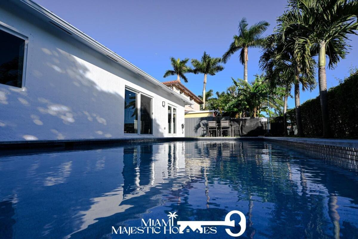 Golden Horizon Villa, Pool, Perfect Game Room, Bbq * Miami