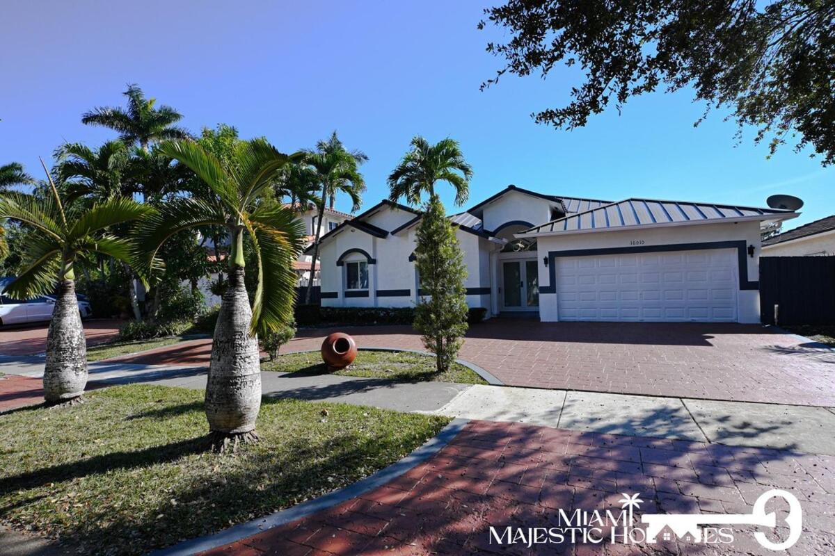 Holiday home Golden Horizon Villa, Pool, Perfect Game Room, Bbq Miami
