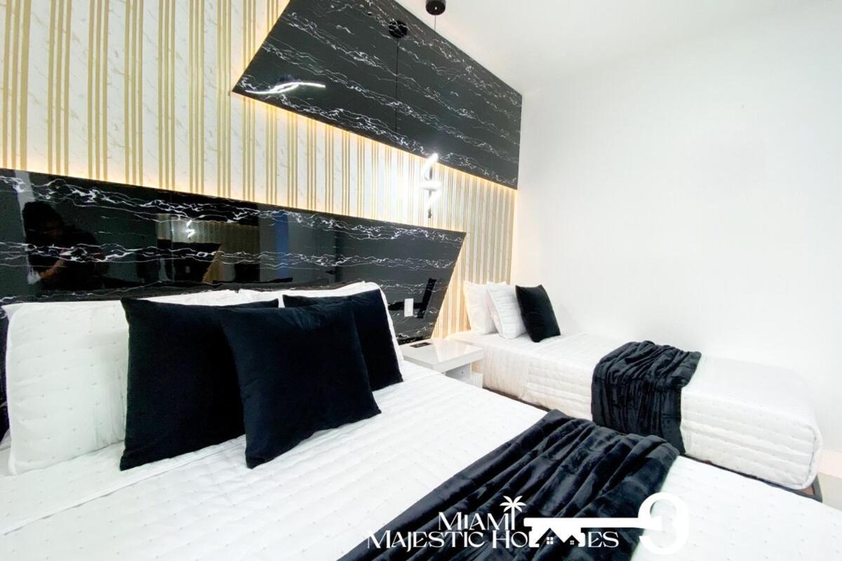 Golden Horizon Villa, Pool, Perfect Game Room, Bbq * Miami