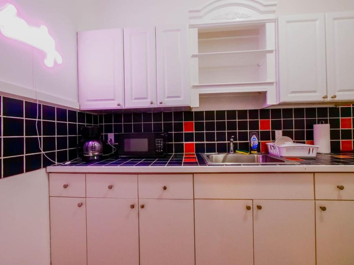 Hip And Cozy 2br Apartment