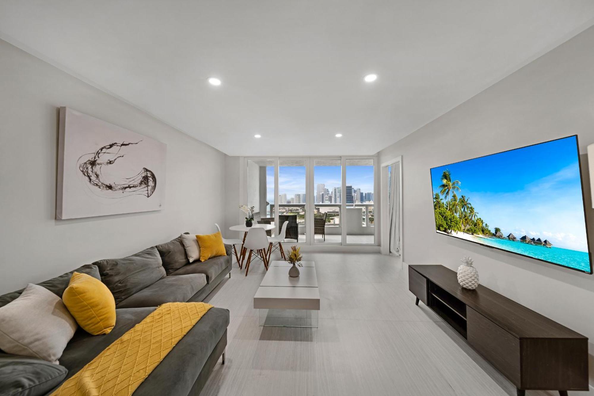 Ocean Utopia Apartment Miami