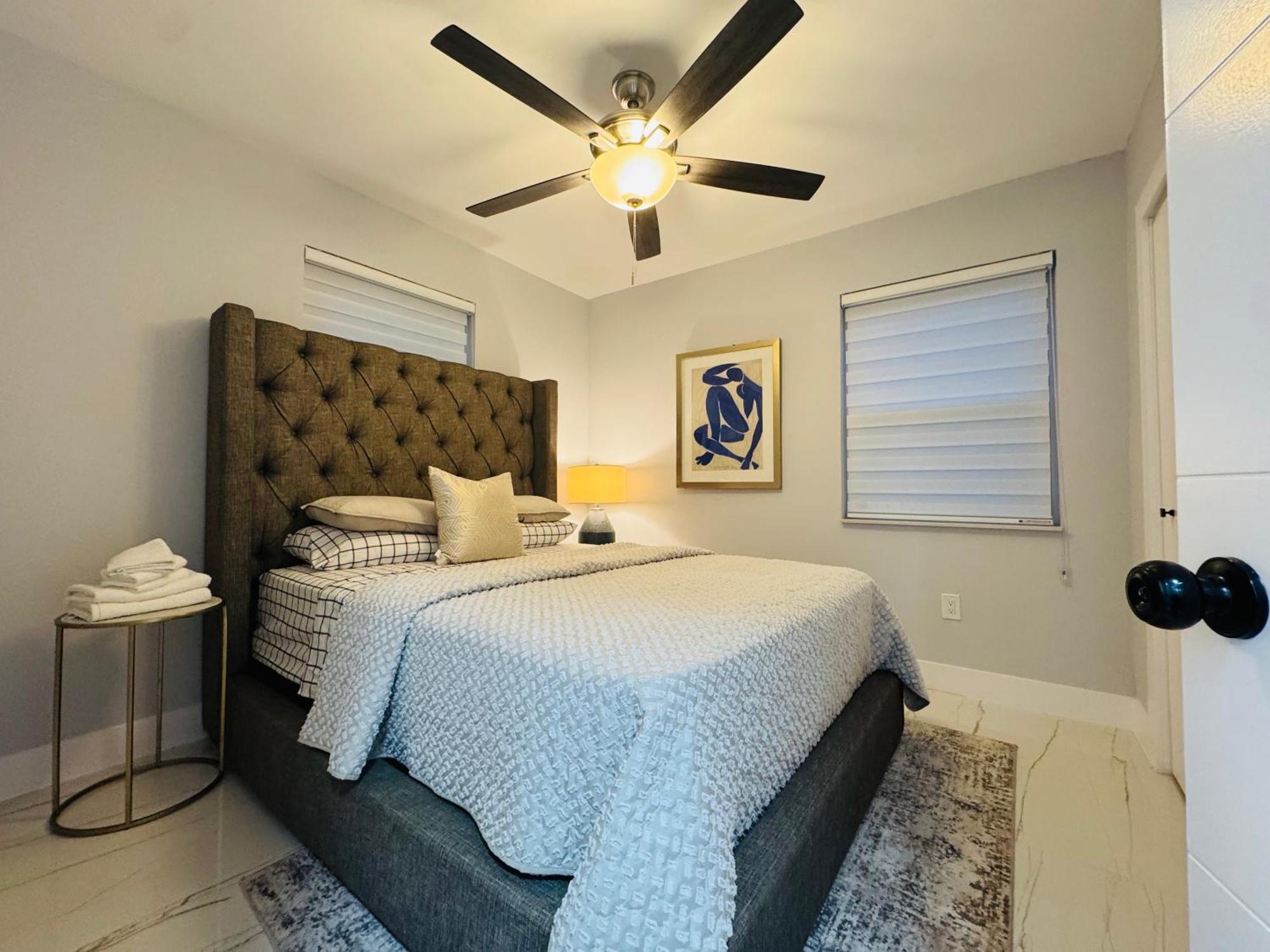 Holiday home 5 Bedroom Location & Charm