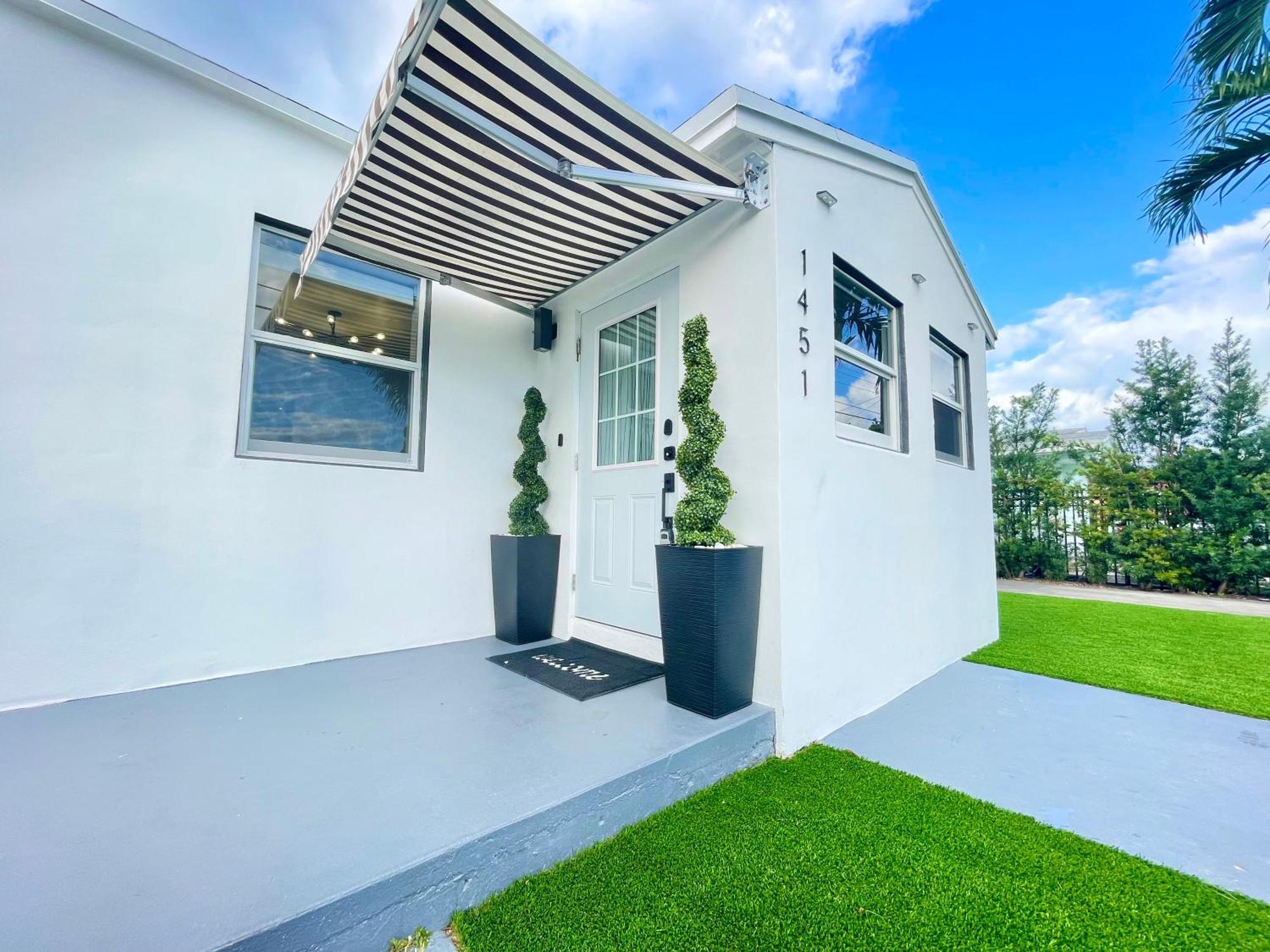 Casamia Only 10 Min To Wynwood With New Pool, Bikes, Parking And Privacy Holiday home