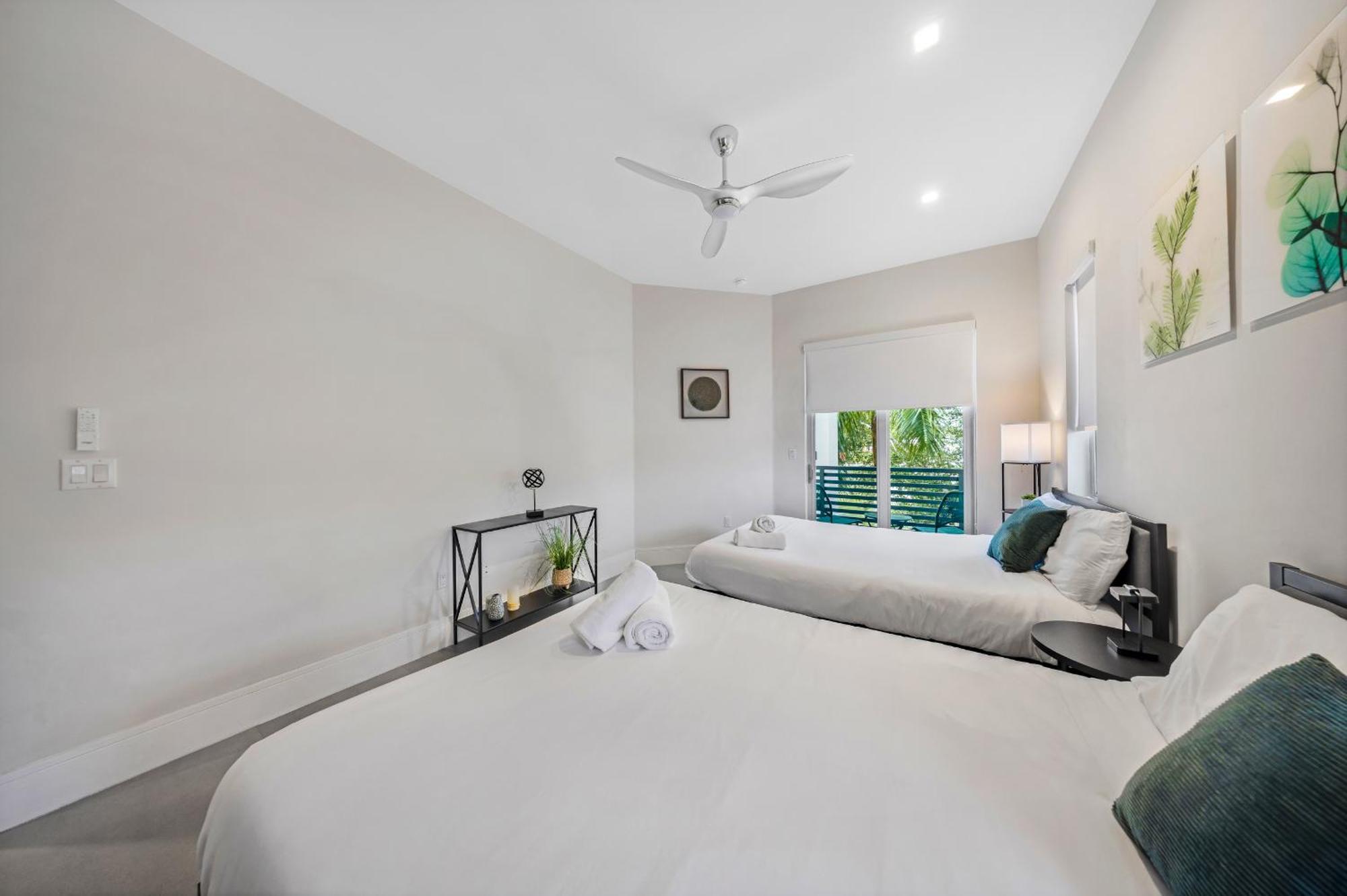 Coconut Grove Casita With Private Plunge Pool, Gated Villa Miami