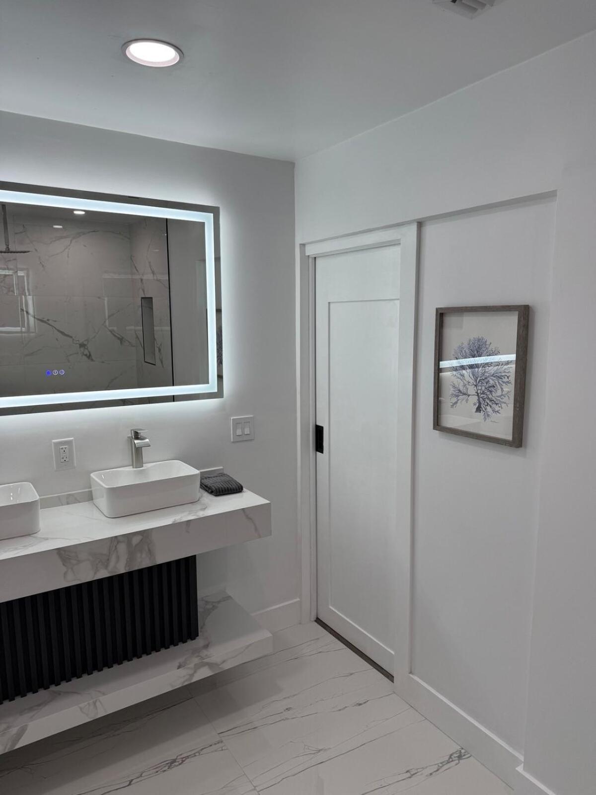 Luxe 8 Guest Little Havana Retreat Apartment