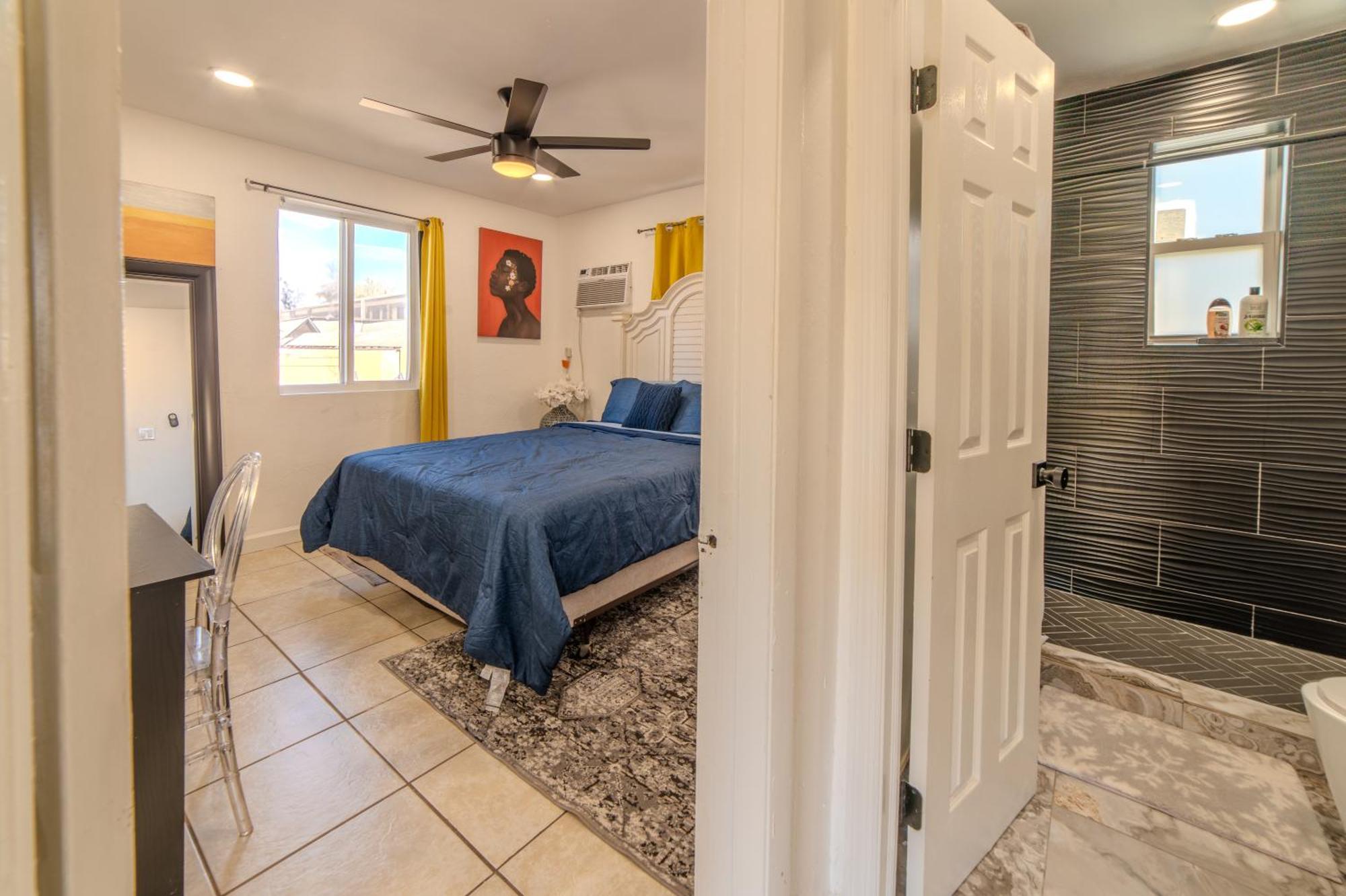 Queens Cozy Near Downtown Airport Apartment *