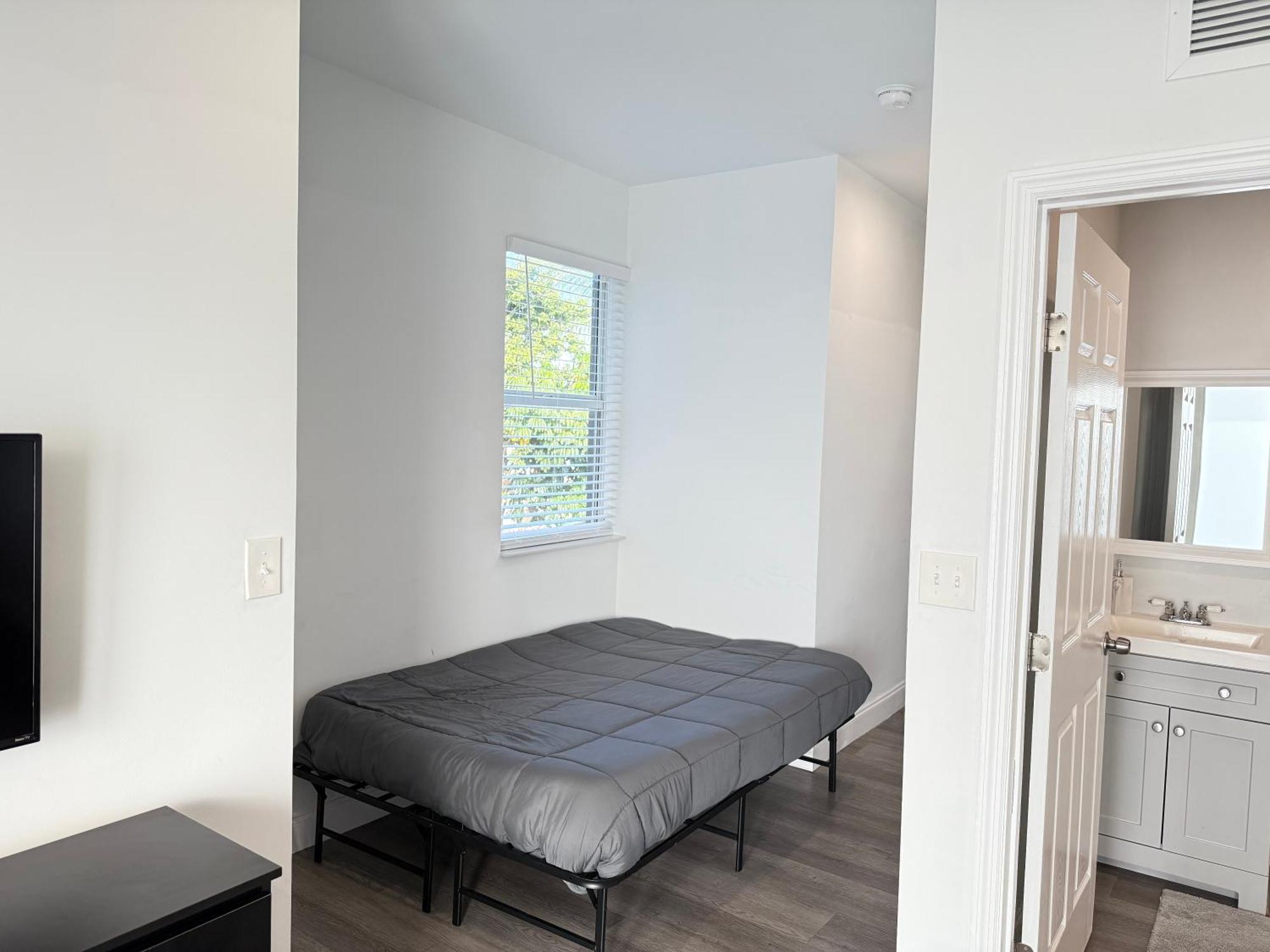 Modern Retreat, Hot Tub And Gazebo Oasis Villa Miami