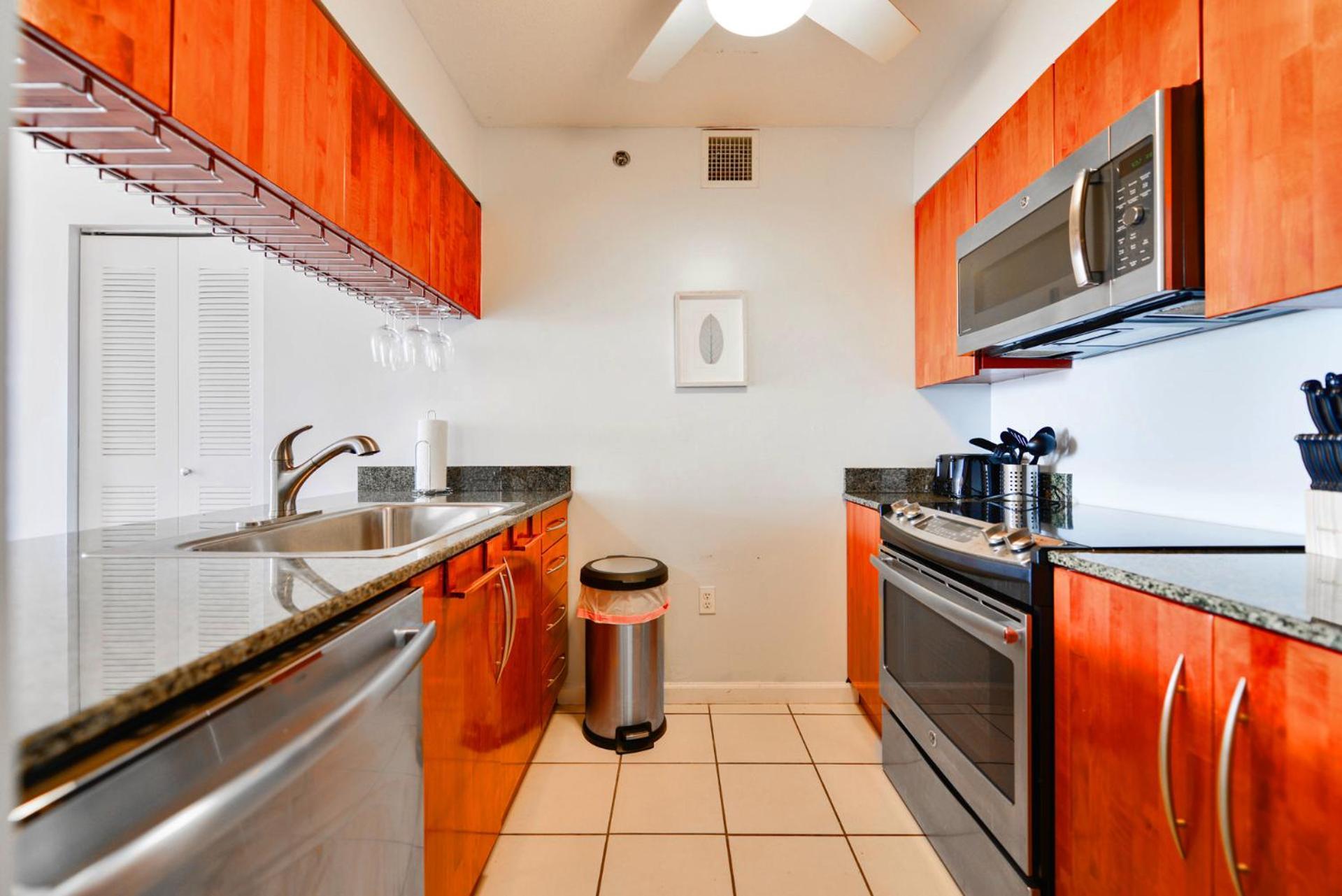 Apartment Exquisite High Floor At Brickell With Pool