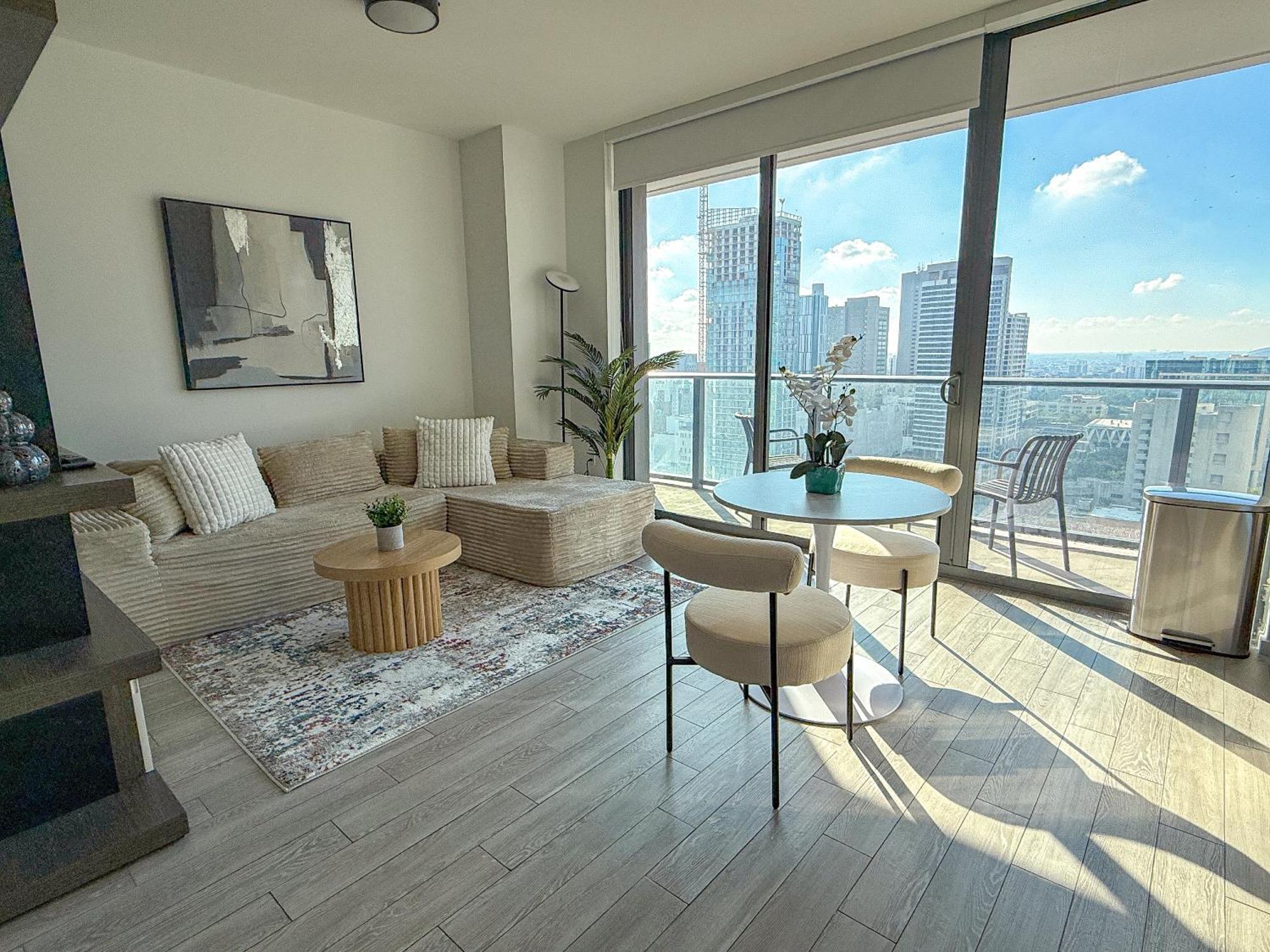 Luxury Loft- Free Parking- Ocean View, Brickell Downtown *