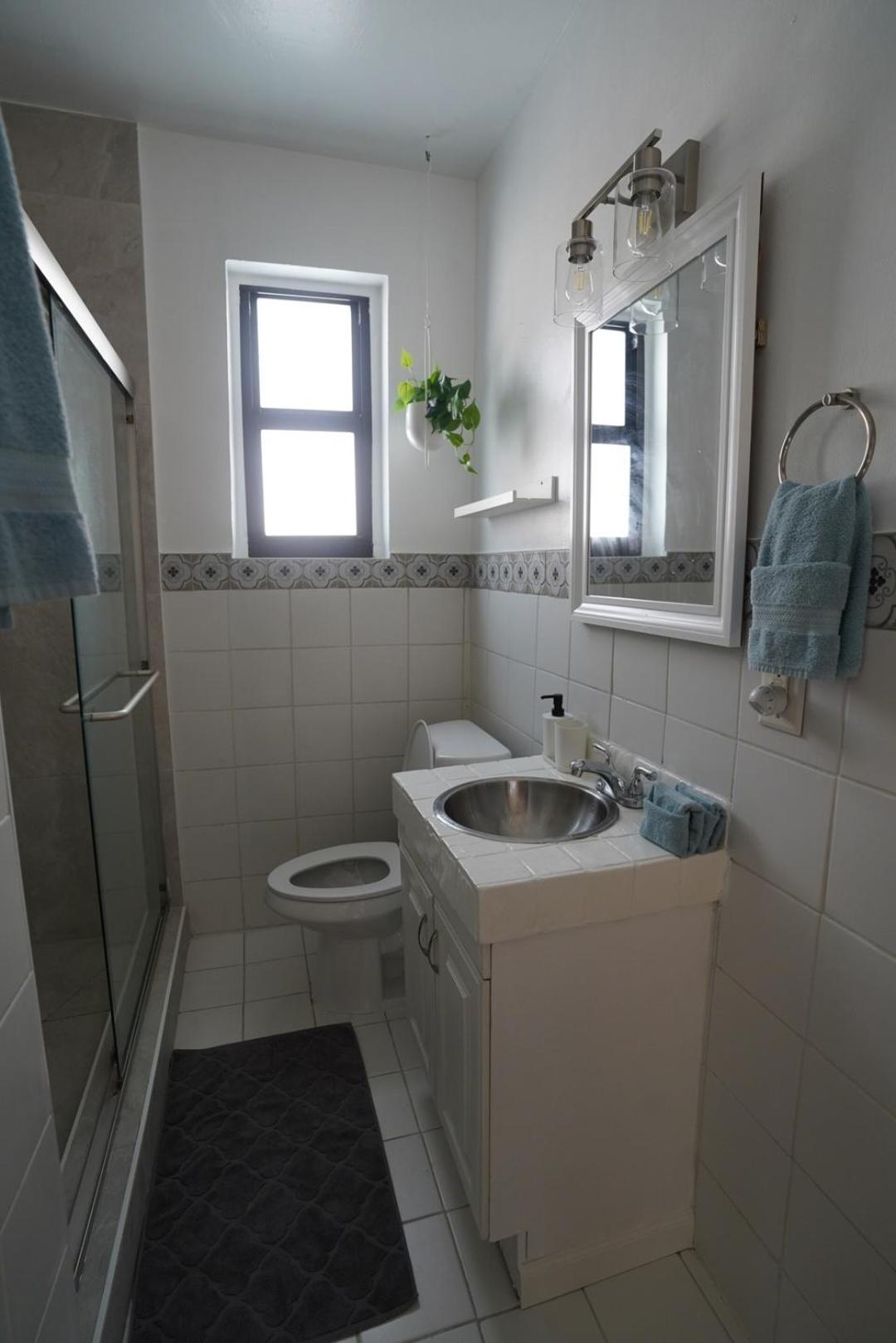 Spacious Free Parking Great Location Holiday home Miami