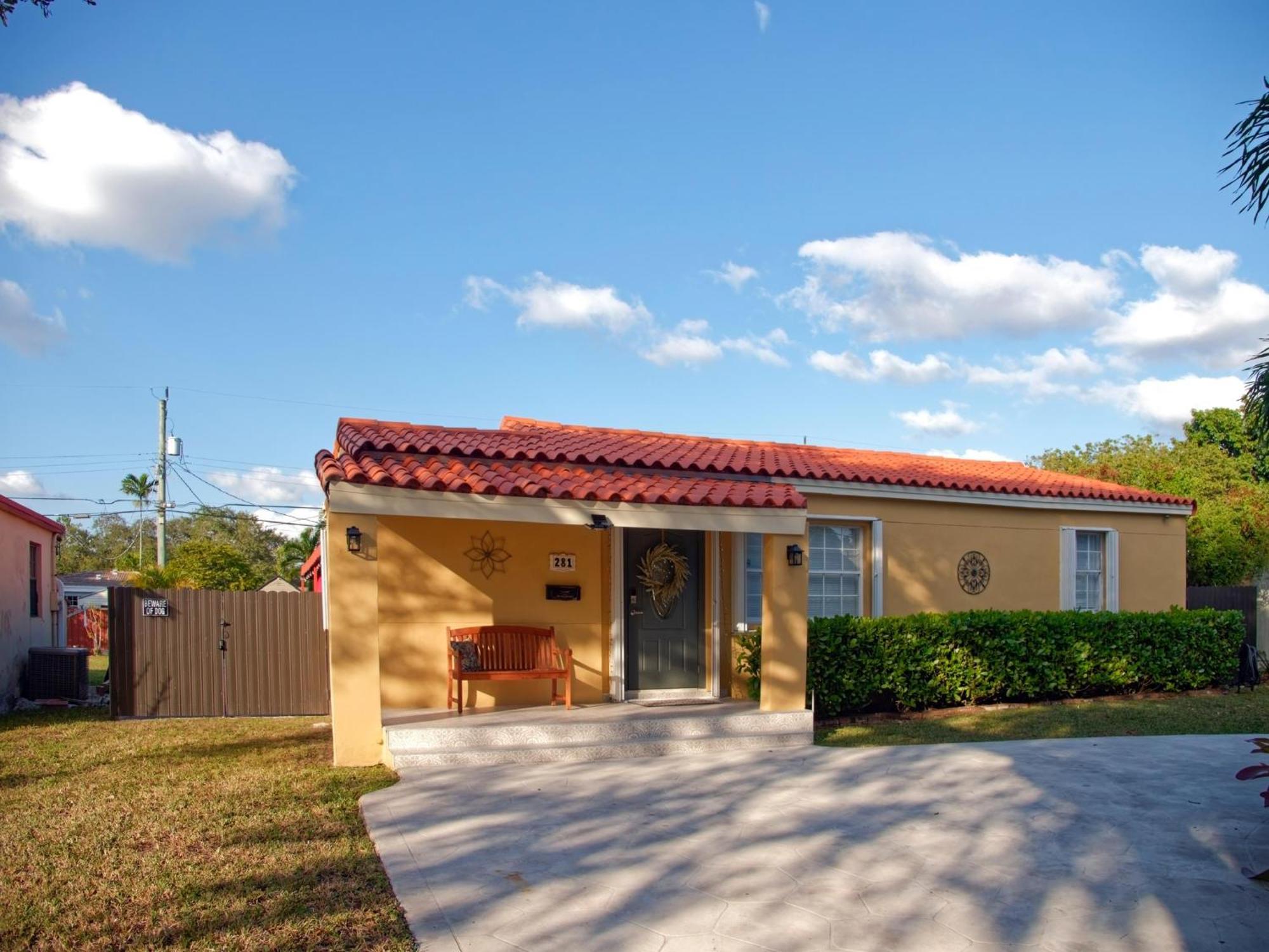 Welcome To Springs Charm Holiday home