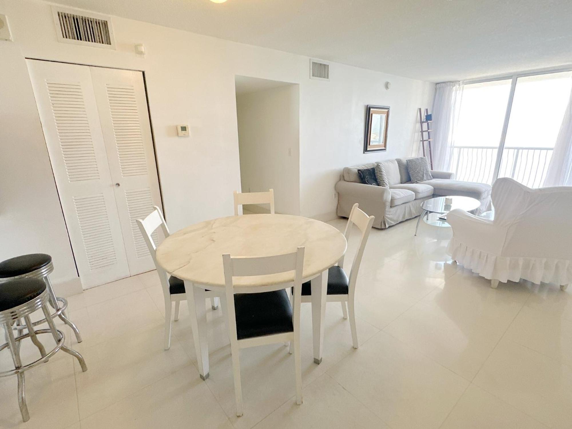 The At Brickell Club Apartment *