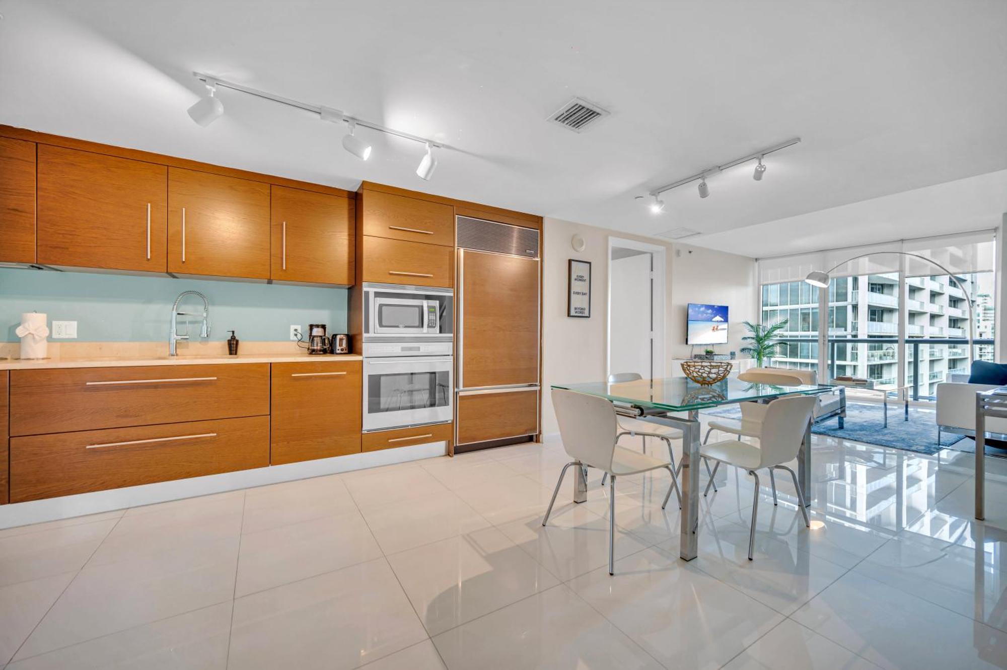 Apartment High Floor Icon Brickell Bay & Pool View 5 Star Miami