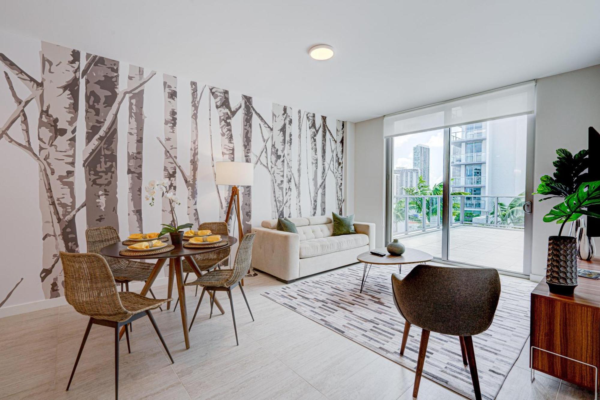 3900-719jc Design District, 1 Bedroom /1 Bathroom & Bayvie *