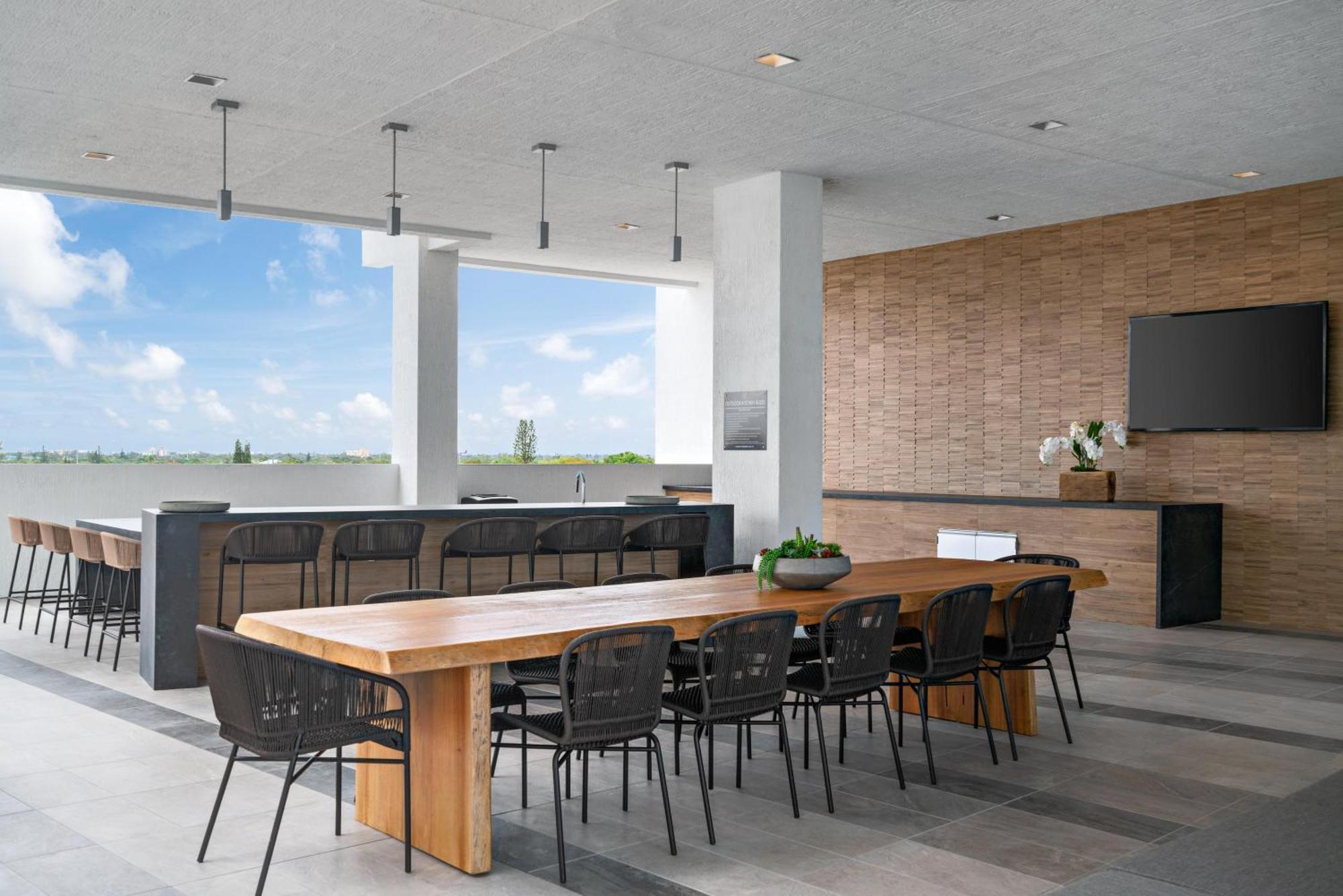 3900-719jc Design District, 1 Bedroom /1 Bathroom & Bayvie Apartment Miami