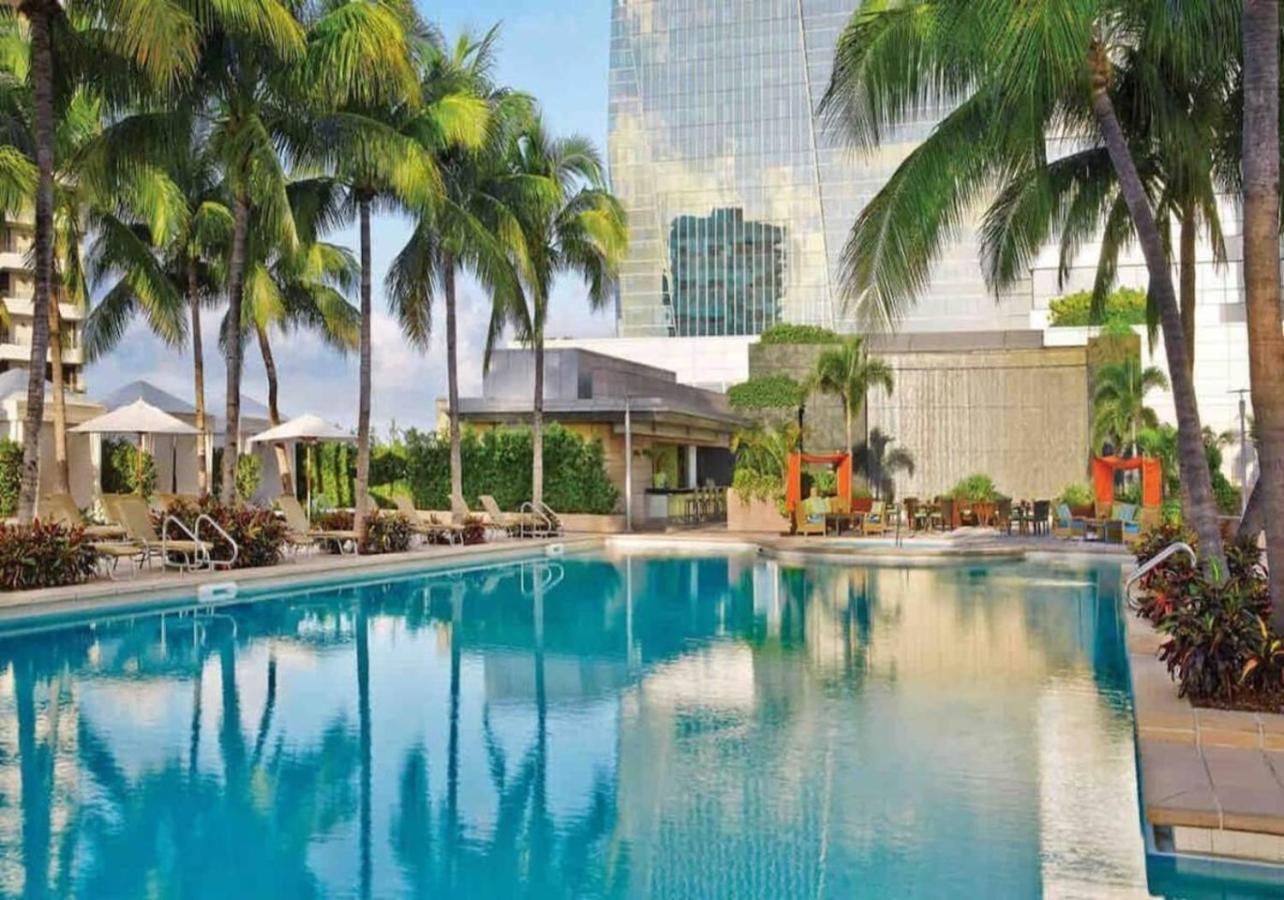 490 Large 2 Bedroom With Gorgeous Pool Apartment Miami