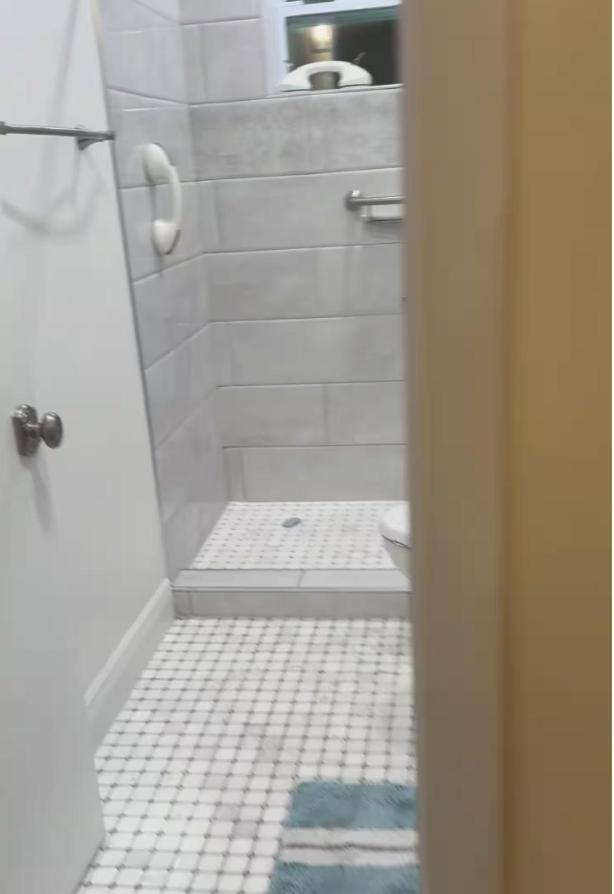 Purple Paradise Shared B2 Apartment Miami