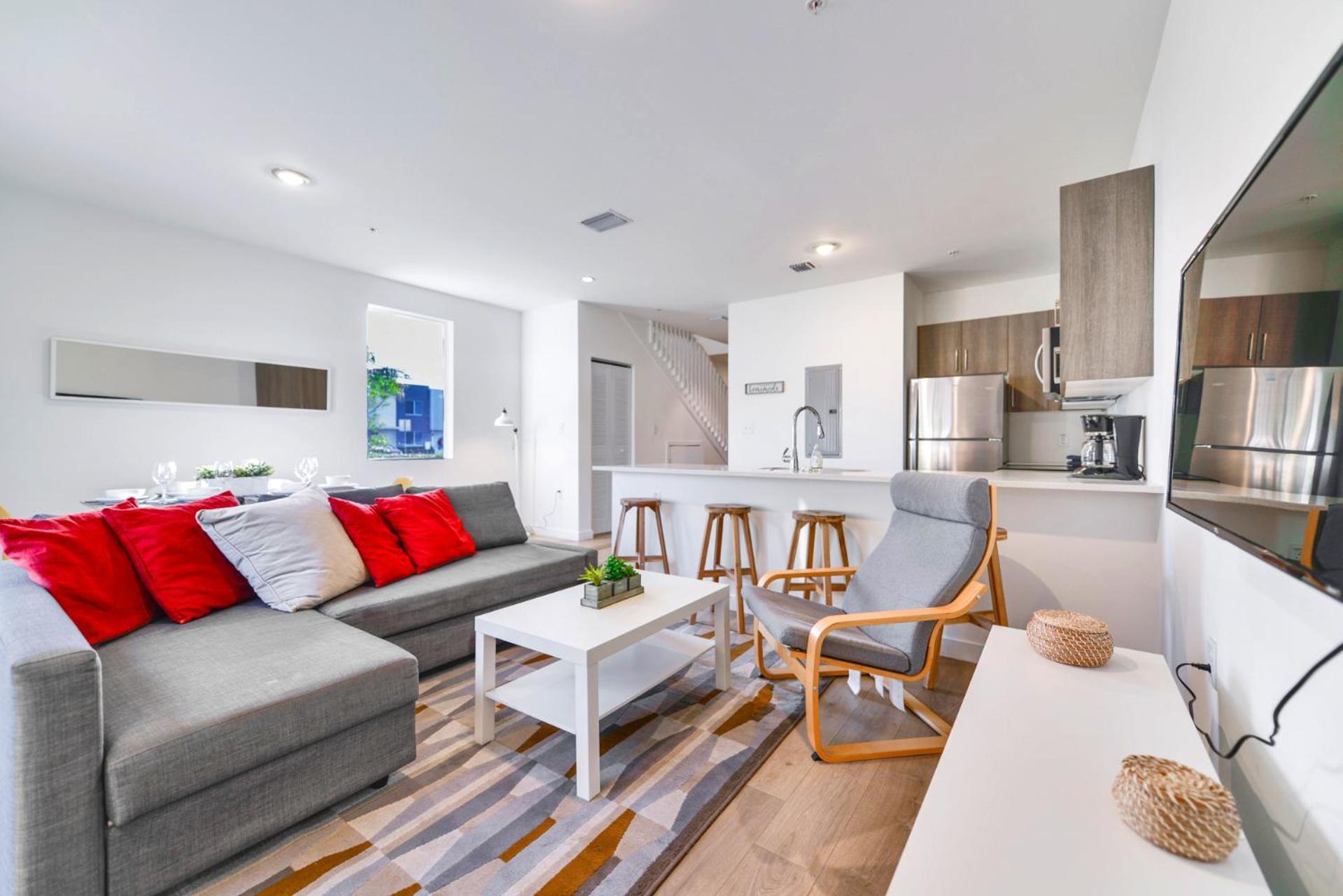 If Are Looking For Spacious Townhouse Is For Miami