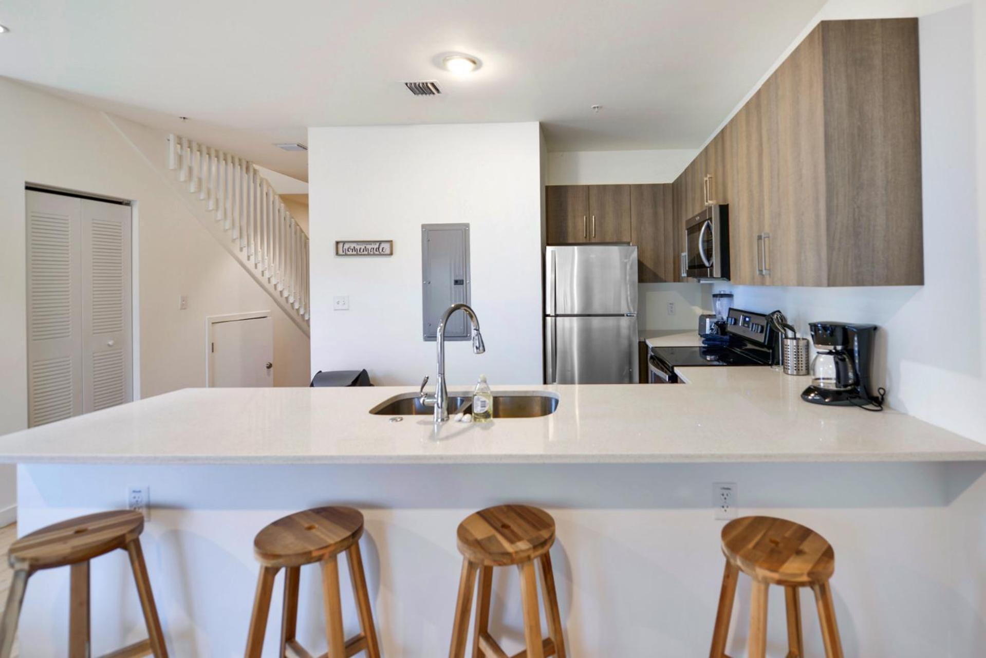 If Are Looking For Spacious Townhouse Is For Apartment Miami