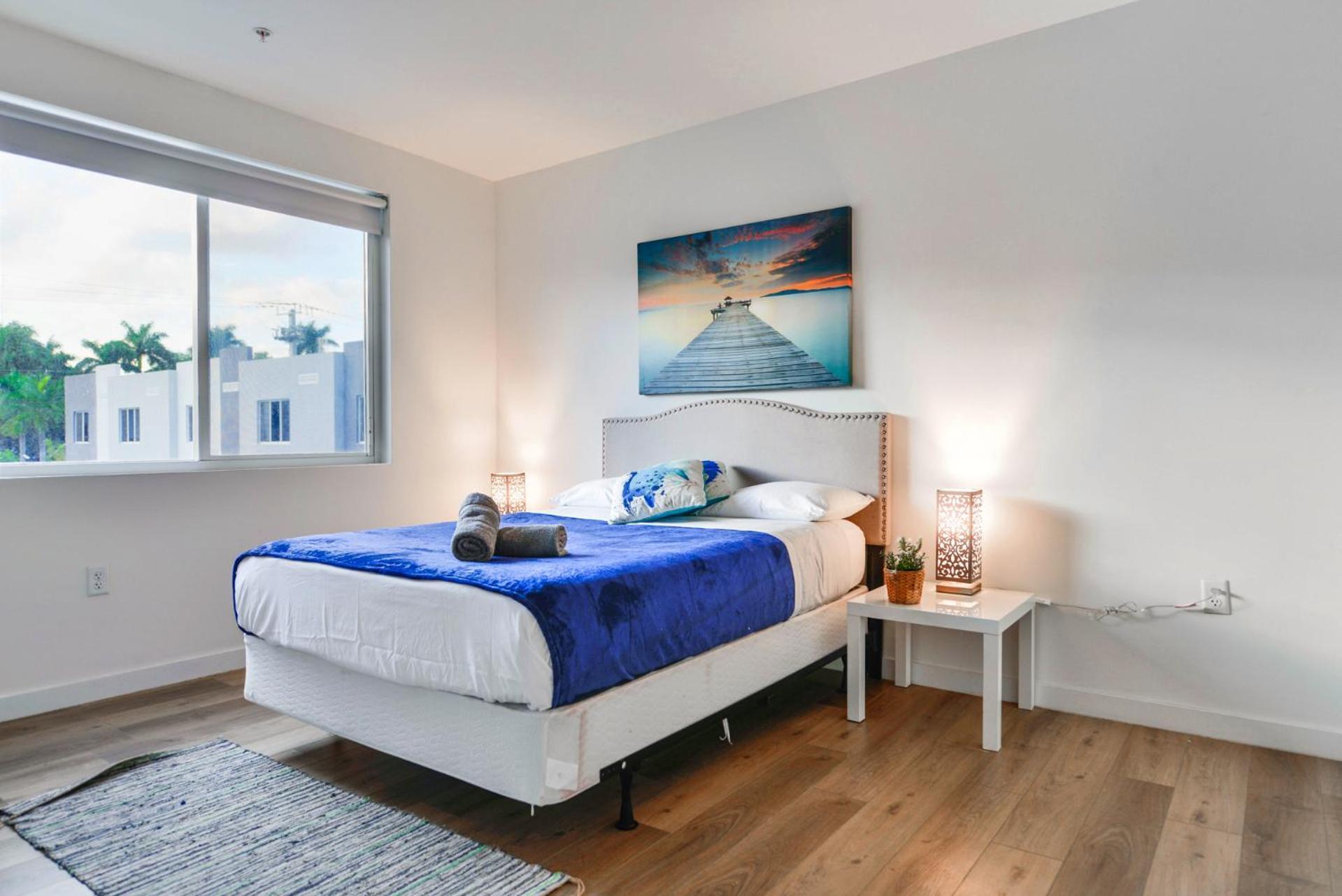 If Are Looking For Spacious Townhouse Is For Apartment